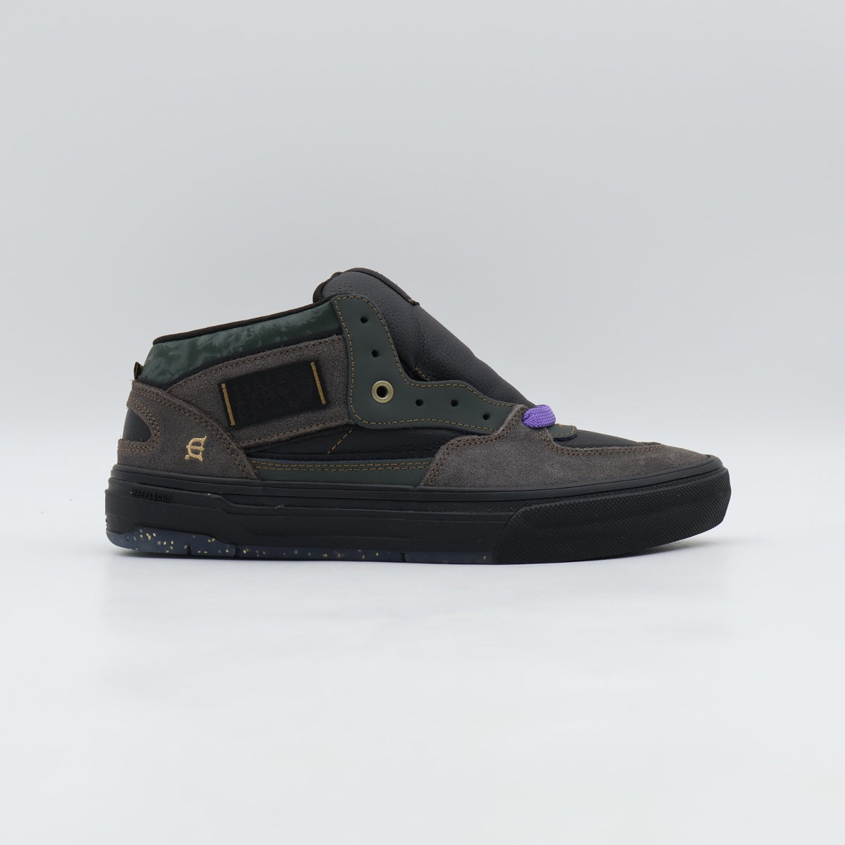 VN000D9ZEAQ Evisen Skateboards Ã Vans Skate Half Cab Wafflecup "Black/After Dark