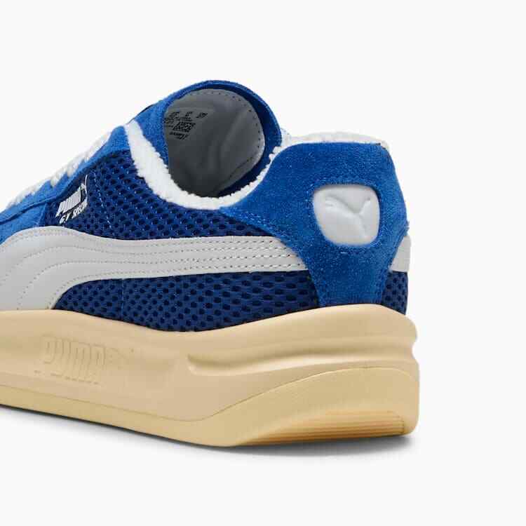 399841-01 Puma GV Special Laundry Boys Clyde Royal/Creamy Vanilla (Men's)