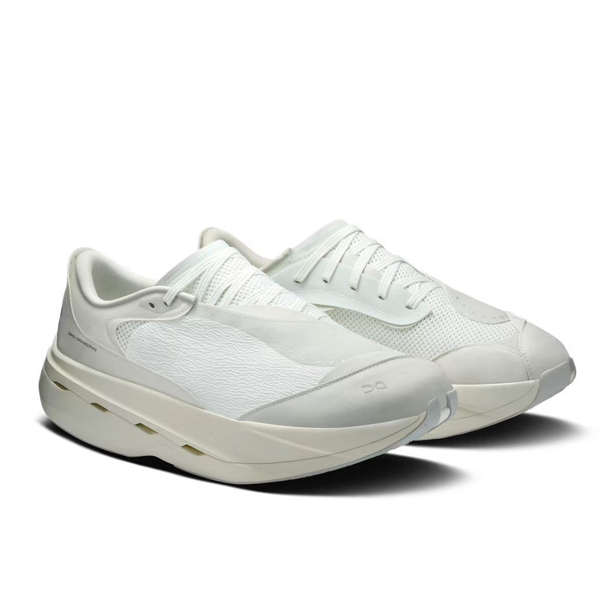 3MG10785342 POST ARCHIVE FACTION Ã On Cloudboom Volt White/Gale (Men's)