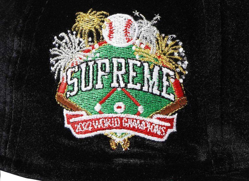 Supreme Velour Box Logo New Era Black