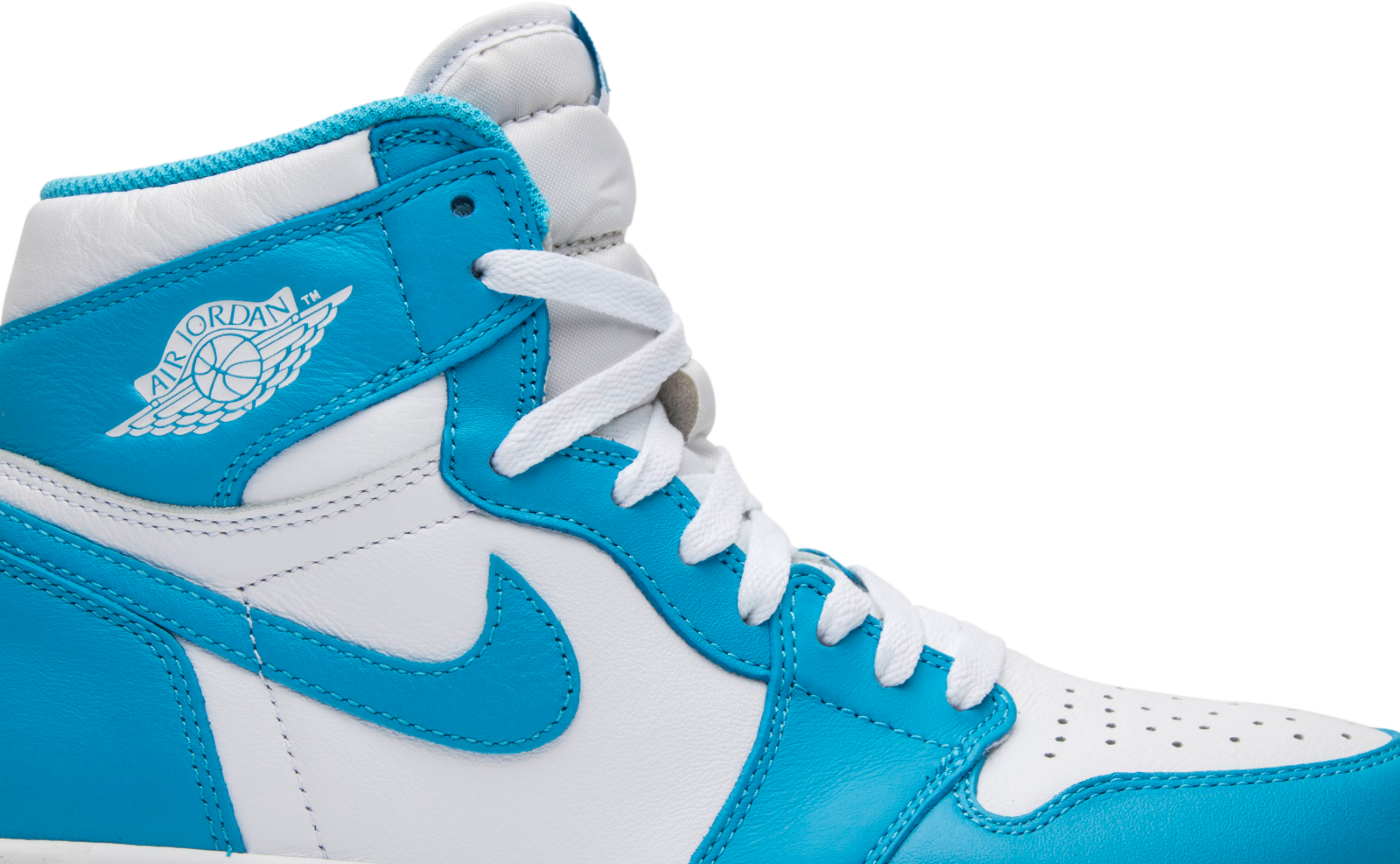 555088-117 Nike Air Jordan 1 Retro High "UNC" (Men's)