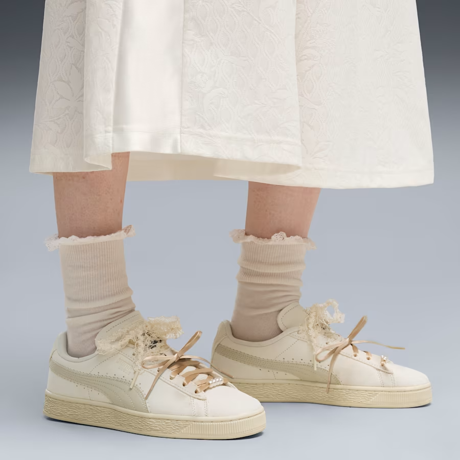408330-01 Puma Suede Bloom "Frosted Ivory/Silver Fog" (Women's)