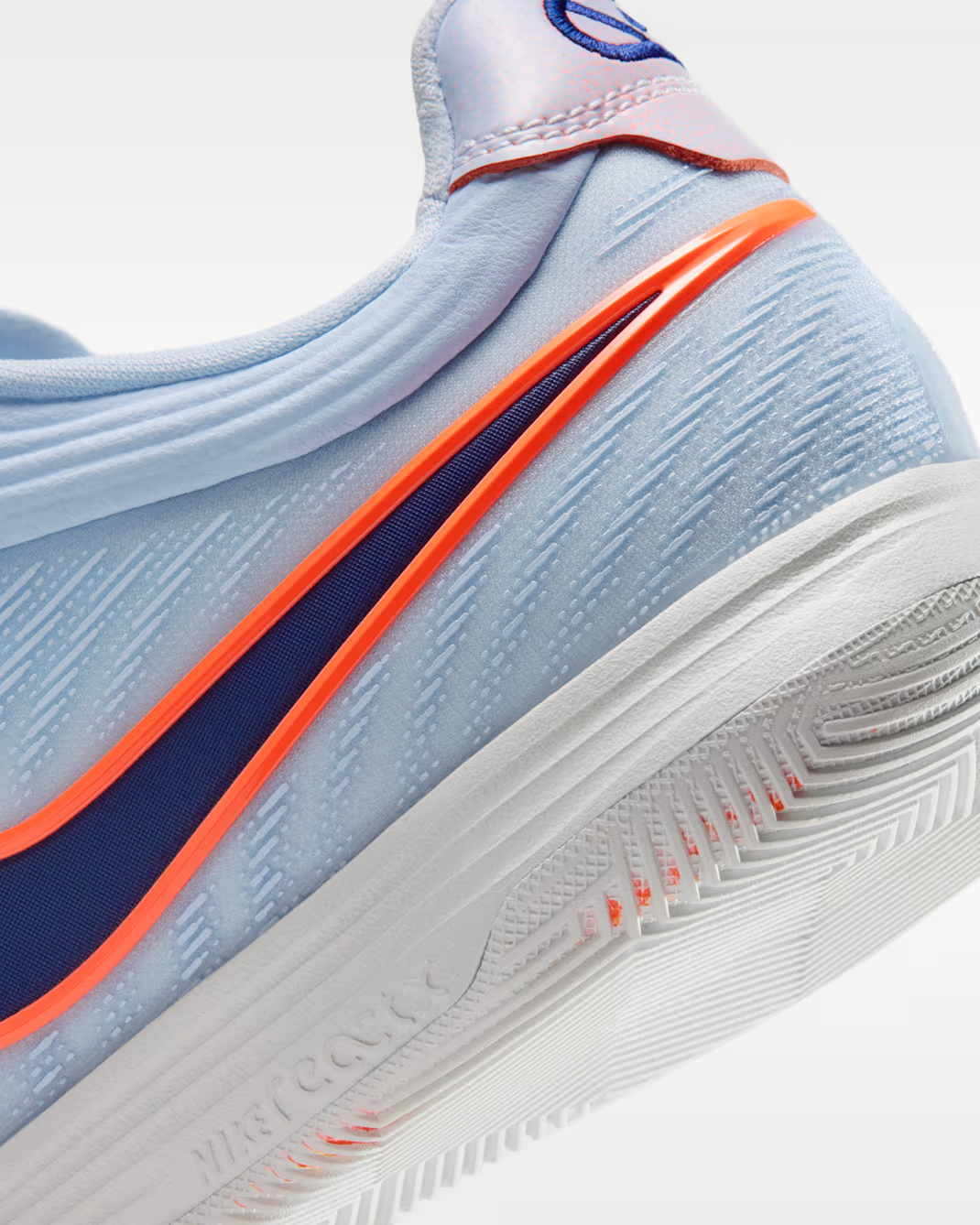 HQ3159-411 Nike Tiempo Reactgato "Hydrogen Blue/Coconut Milk"
