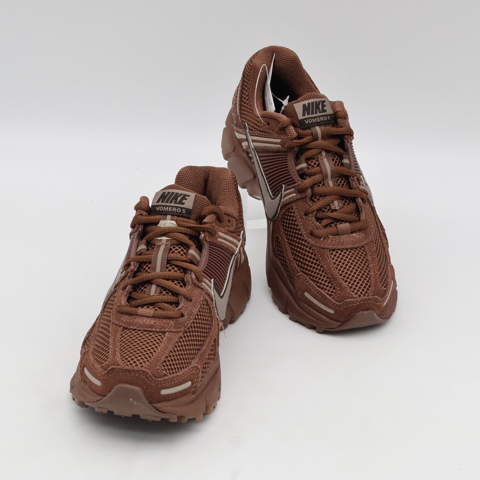 HQ0458-201 Nike Zoom Vomero 5 Fauna Brown Velvet Brown Mink Brown