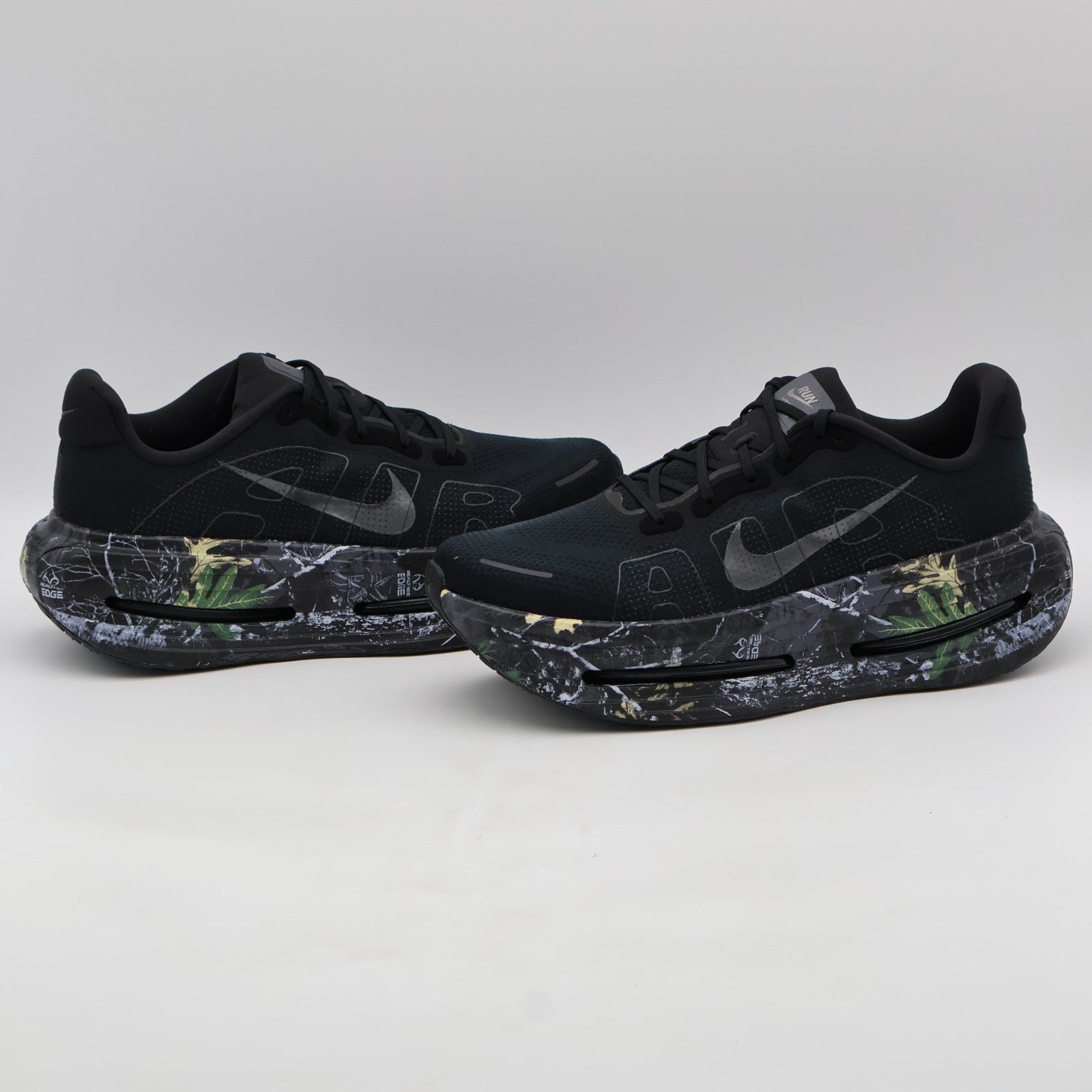 IO7325-001 Nike Vomero Premium Realtree (Men's)
