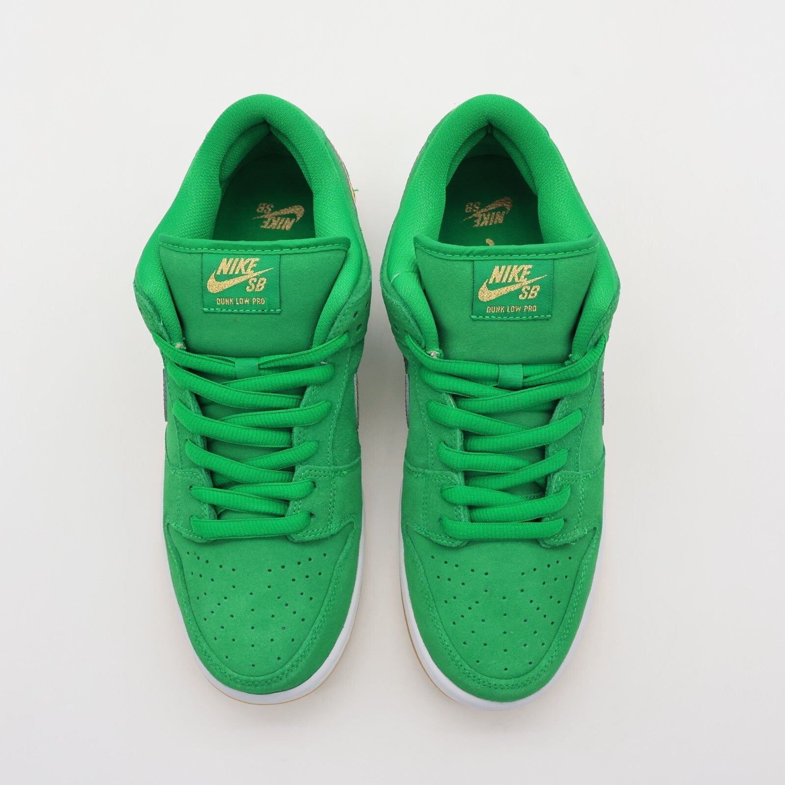 BQ6817-303 Nike SB Dunk Low Pro St. Patrick's Day Shamrock Lucky Green (Men's)