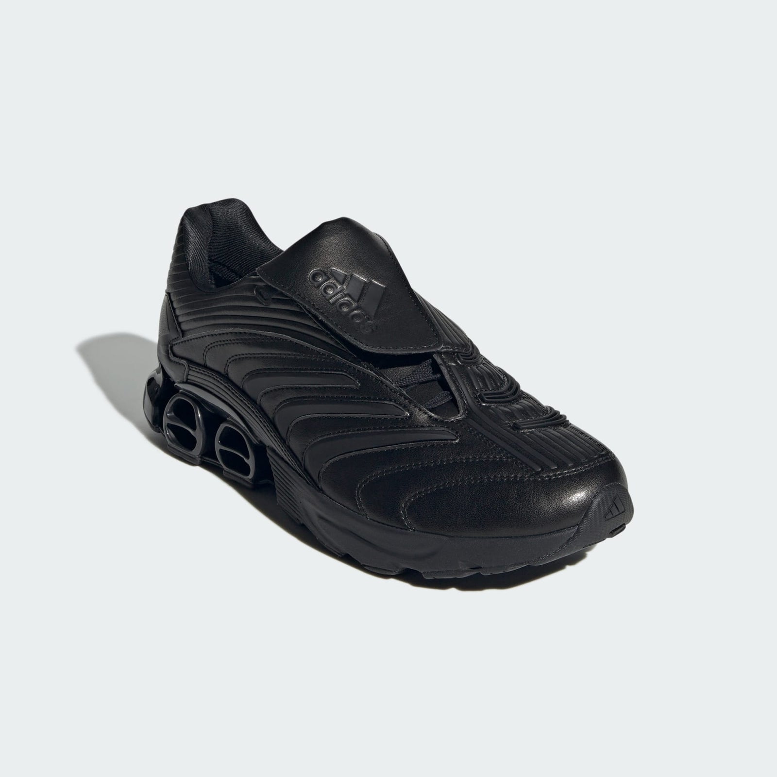 JR5567 adidas Predator Megaride Core Black (Men's)