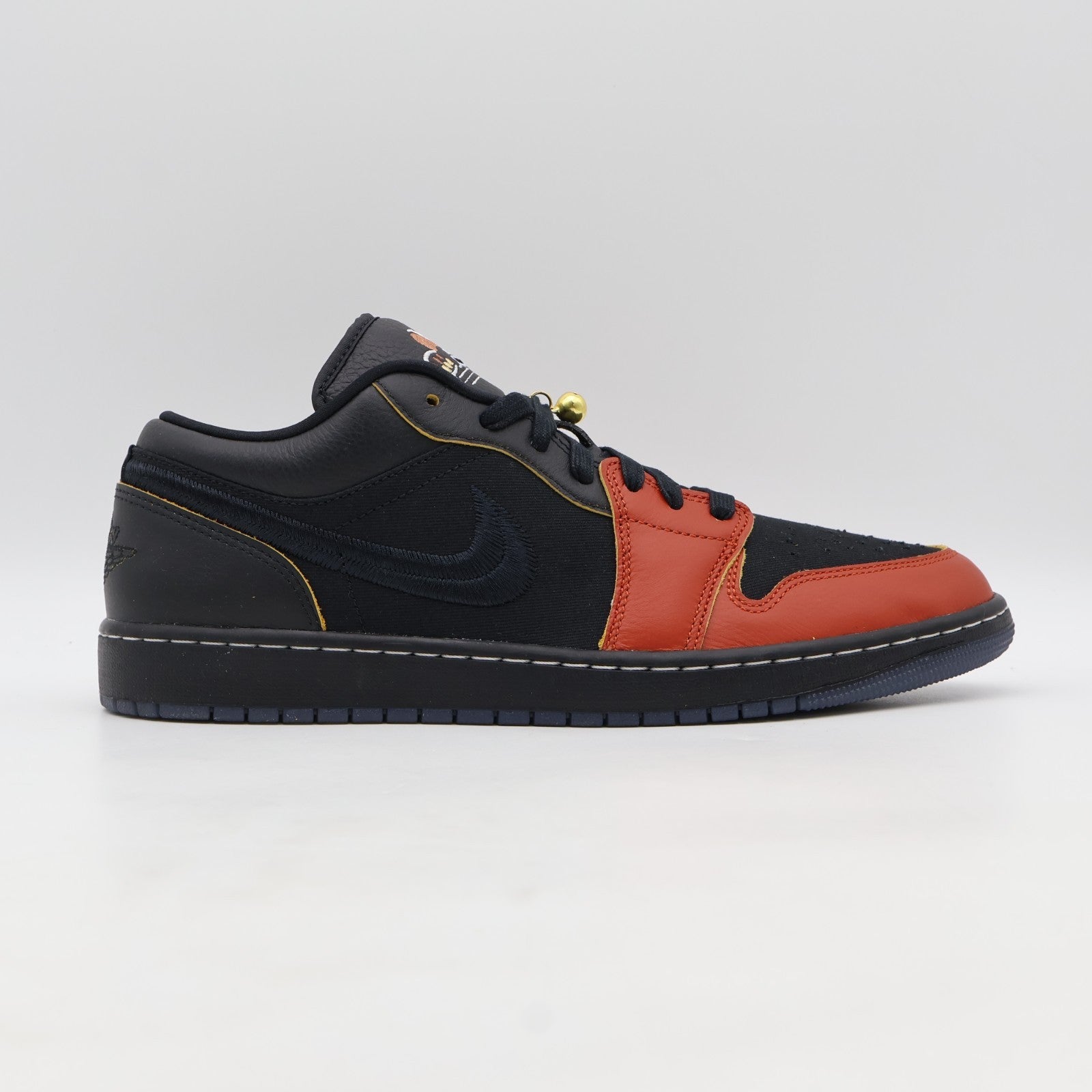 IQ3460-010 Nike Air Jordan 1 Low SE Lucky Cat (Men's)