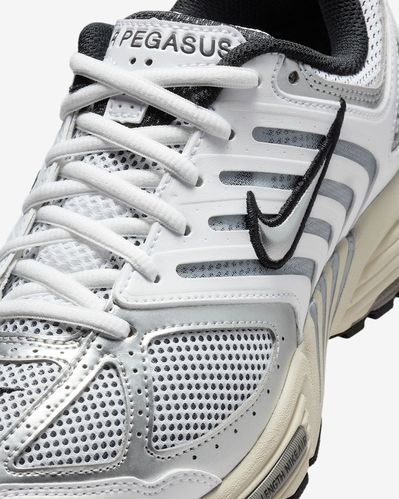 HQ1675-100 Nike Air Pegasus 2005  Shoes (Women's)