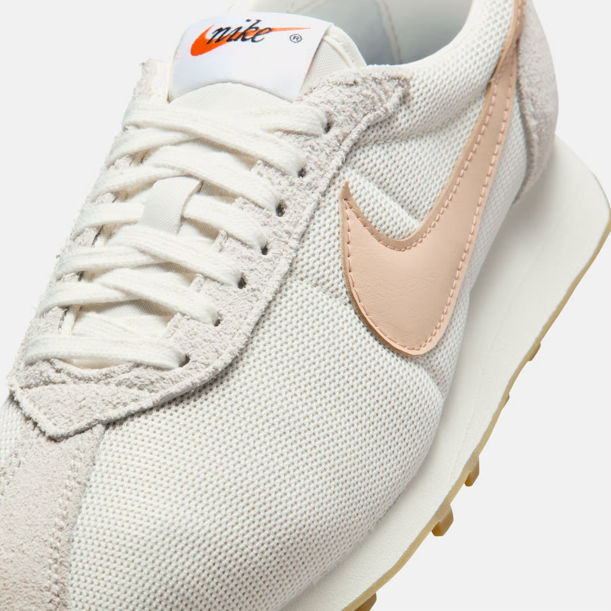 HF3227-104 Nike LD-1000 Sail Gum Light Brown Shimmer (Women's)