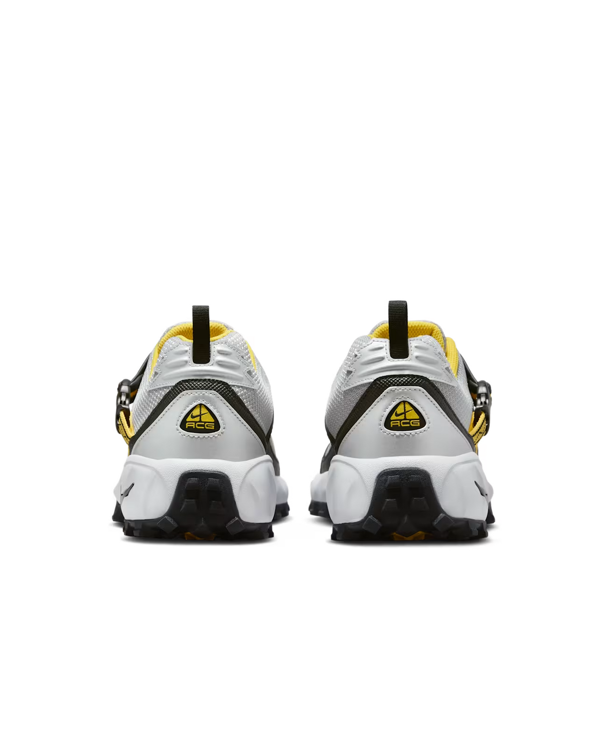 HM7133-001 Nike ACG Air Phassad Yellow Zest Metallic Silver (Men's)