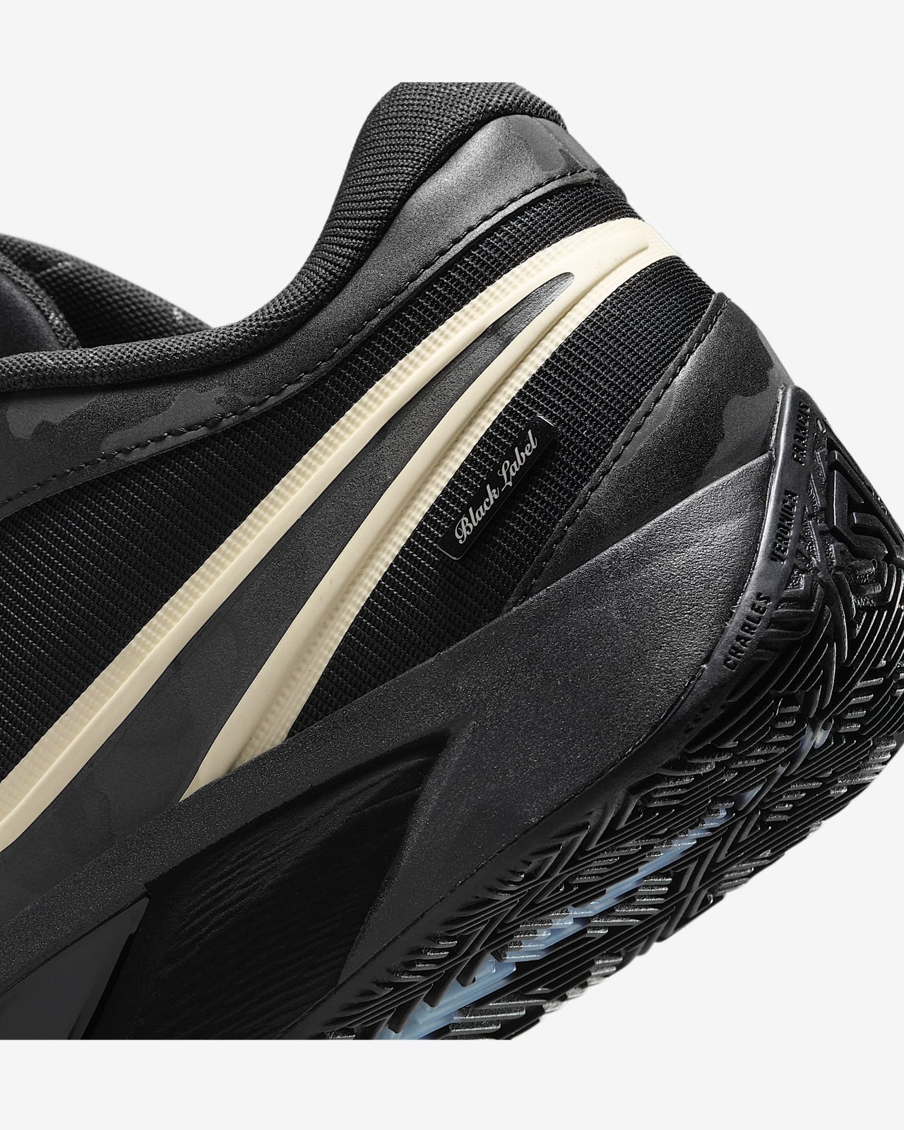 IB3863-001 Nike Giannis Freak 6 Black Label (Men's)