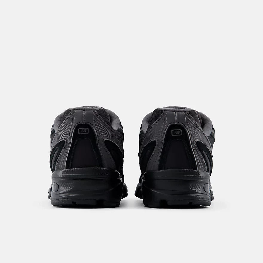 U7408XH New Balance 740 "Black" (Men's)