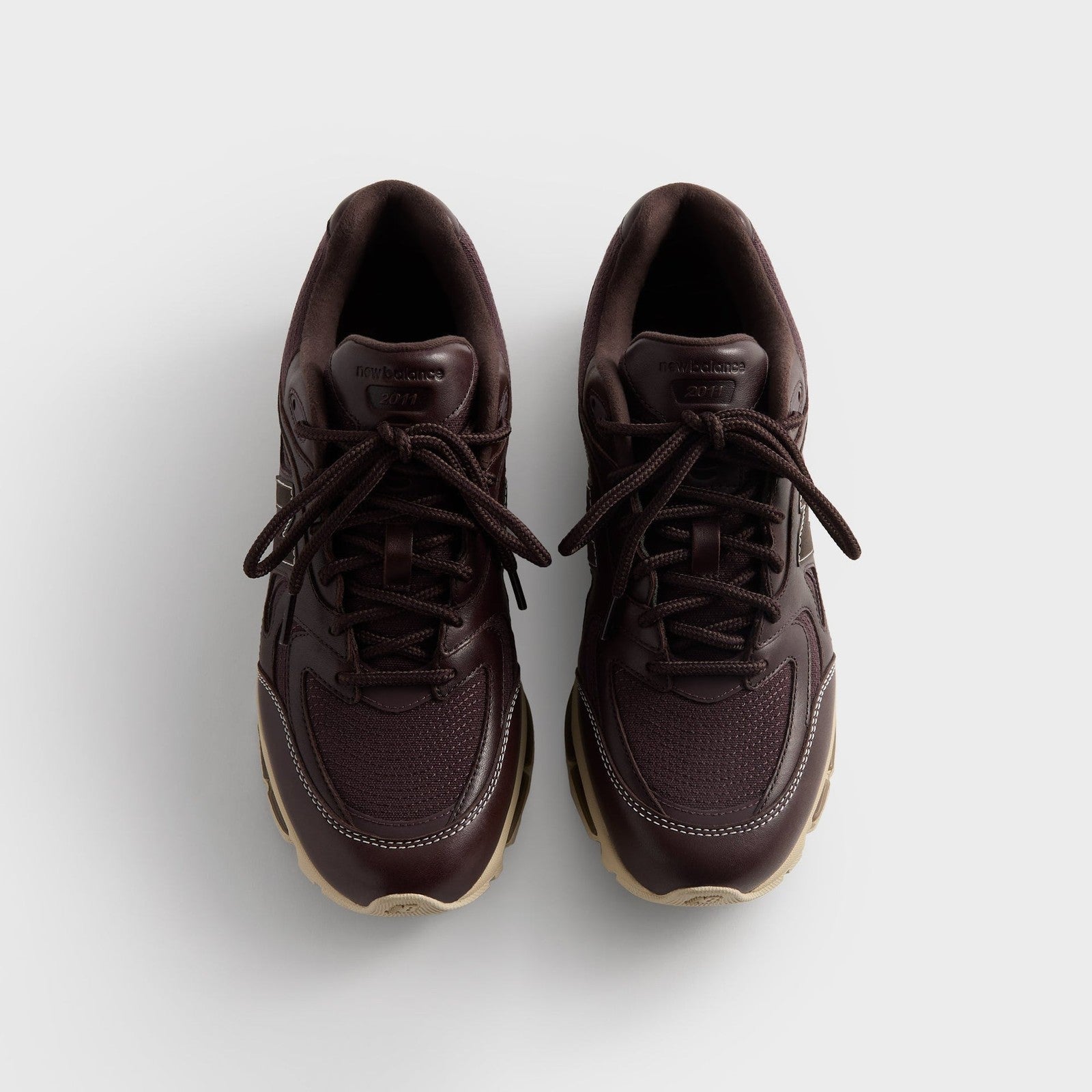 U201130Y U201130Y KITH Ã New Balance 2011 Fudge/Black Coffee (Men's)