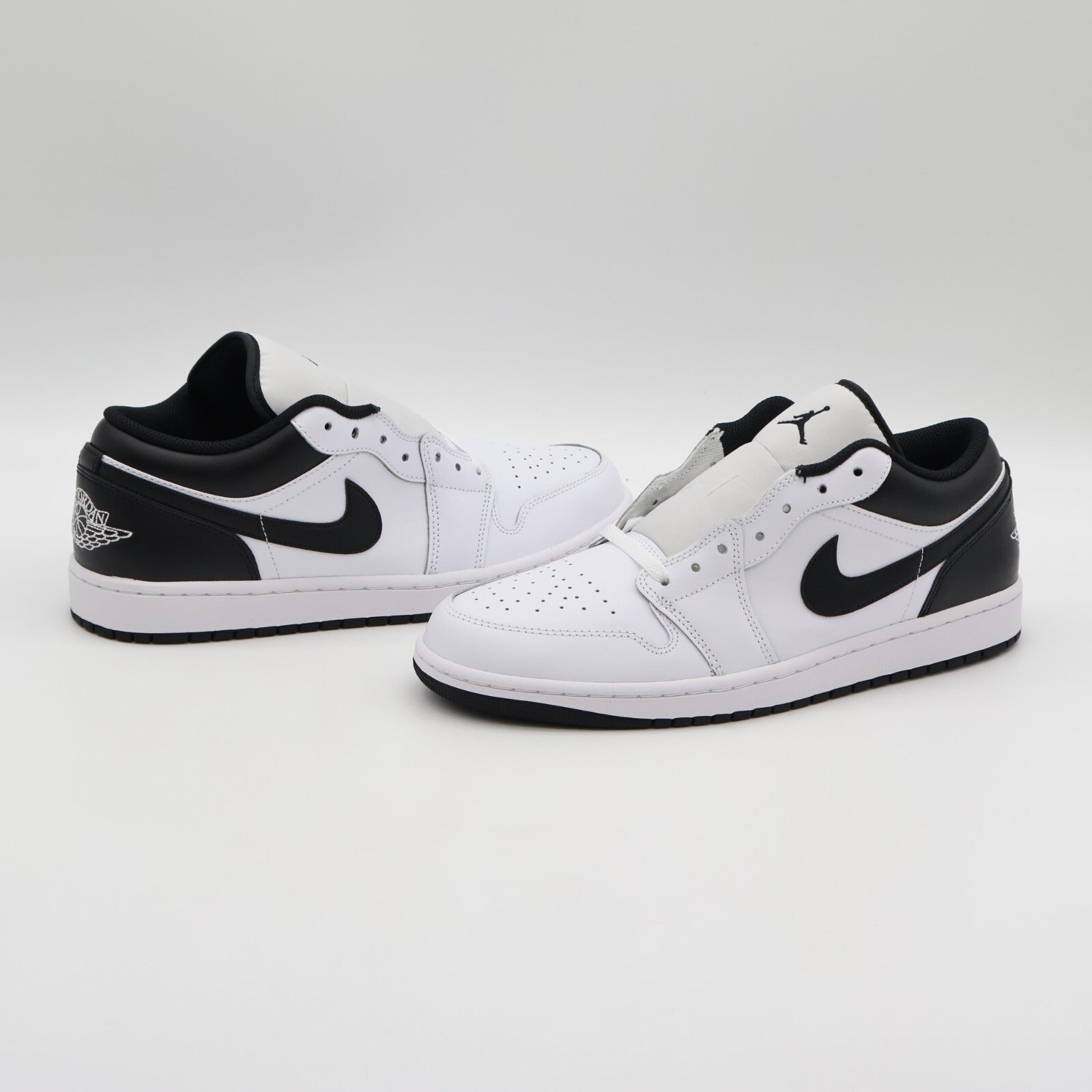 553558-132 Nike Air Jordan 1 Low White Black (Men's)