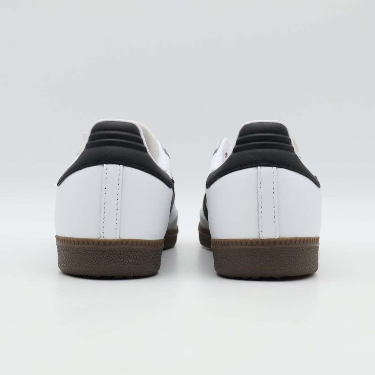 JR9245 A BATHING APE adidas Originals Samba Cloud White Core Black Gum (Men's)