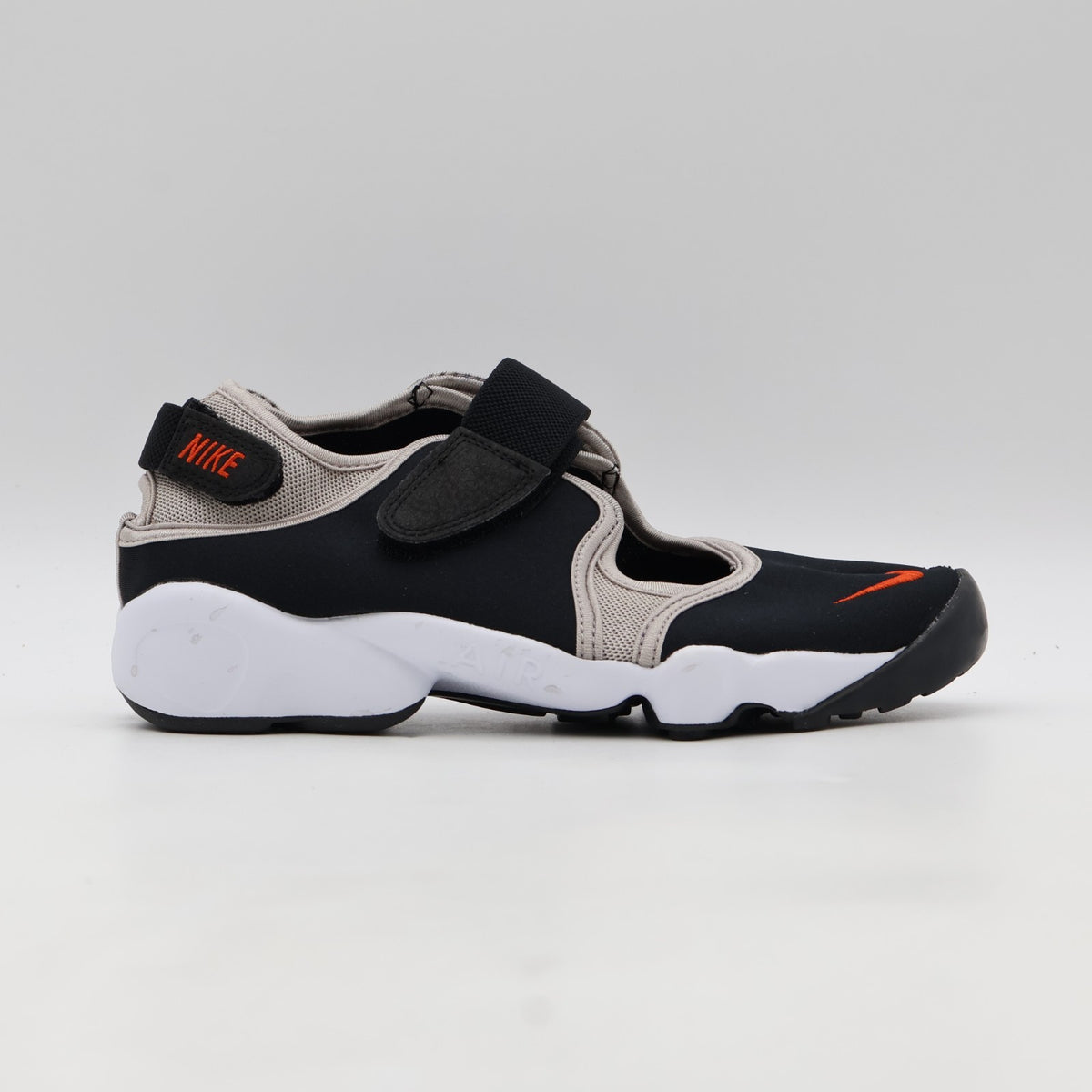 IW1244-010 Nike Air Rift "Black/College Grey" (Men's)