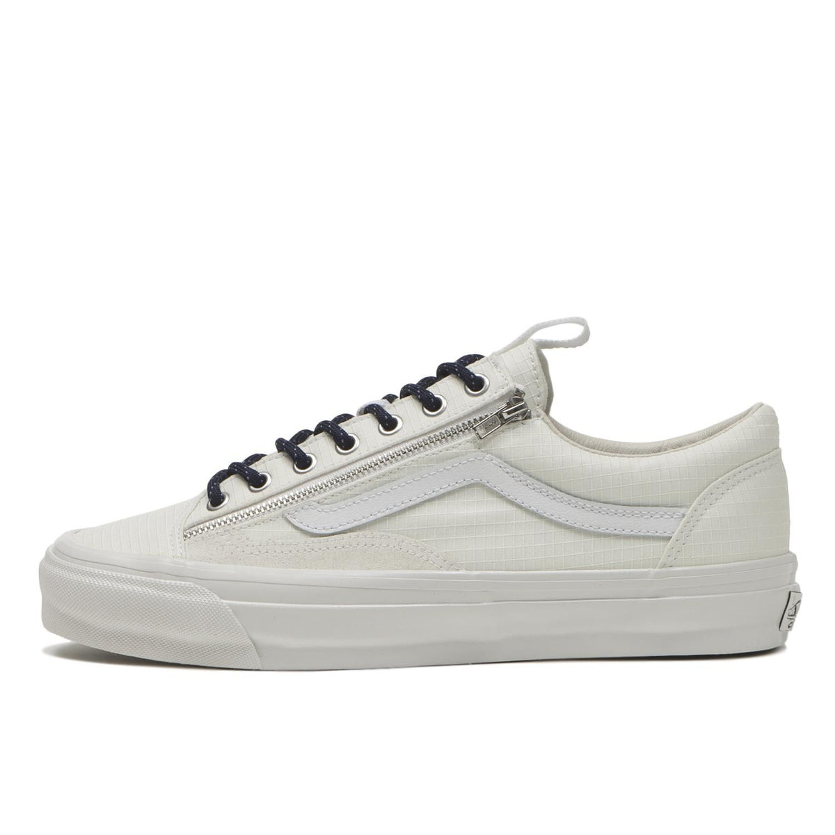 VN000DAAEZY Vans Premium Old Skool 36 Zip Aspen White (Men's)