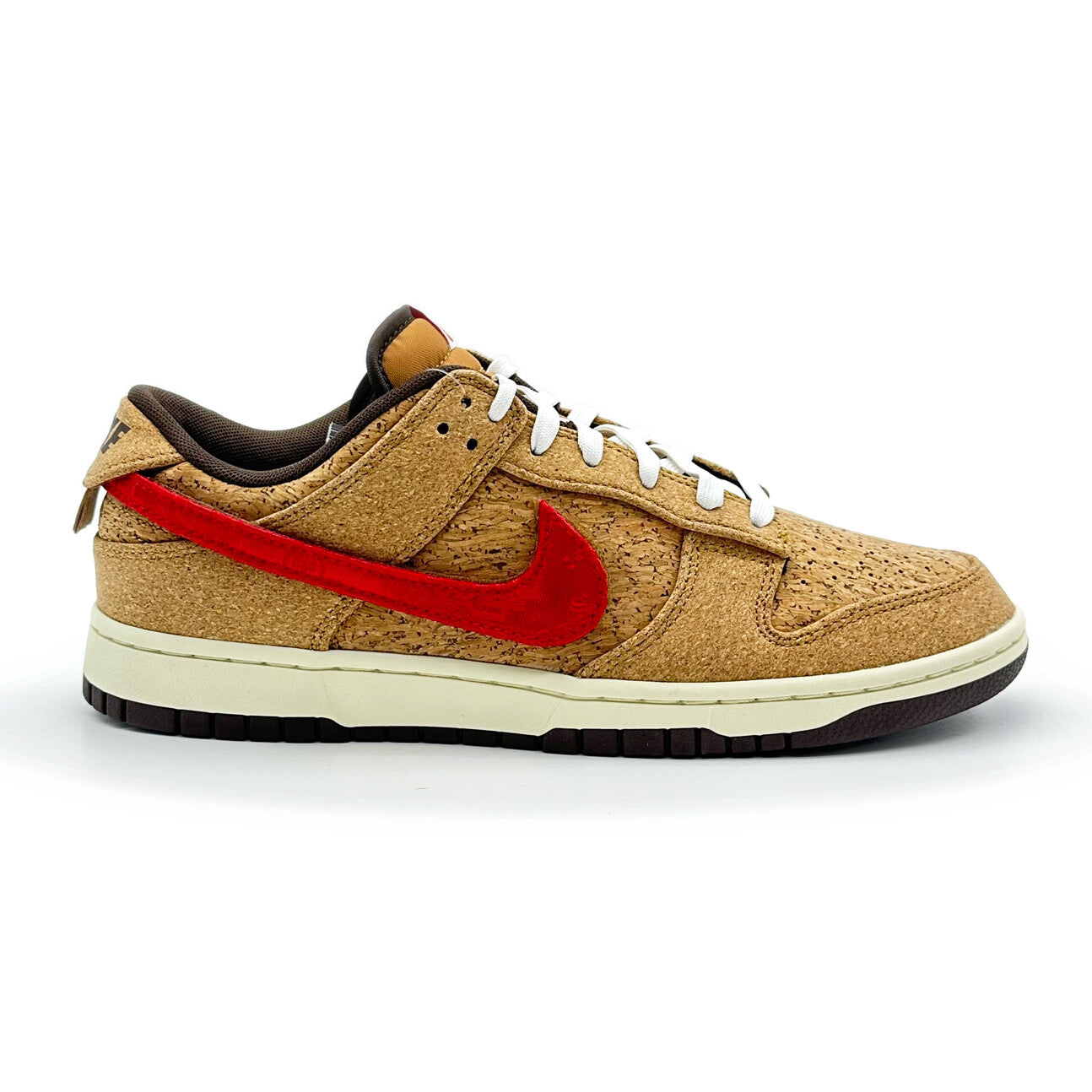 FN0317-121 CLOT Ã Nike Dunk Low SP Cork Natural Flax Coconut Milk Baroque Brown