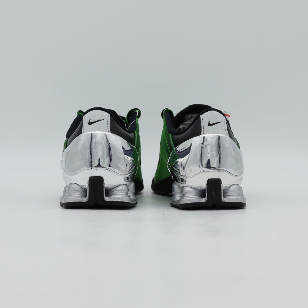 IQ5683-300 Forget-me-nots Ã Nike Total 90 Shox Magia "Green Gusto" (Women's)