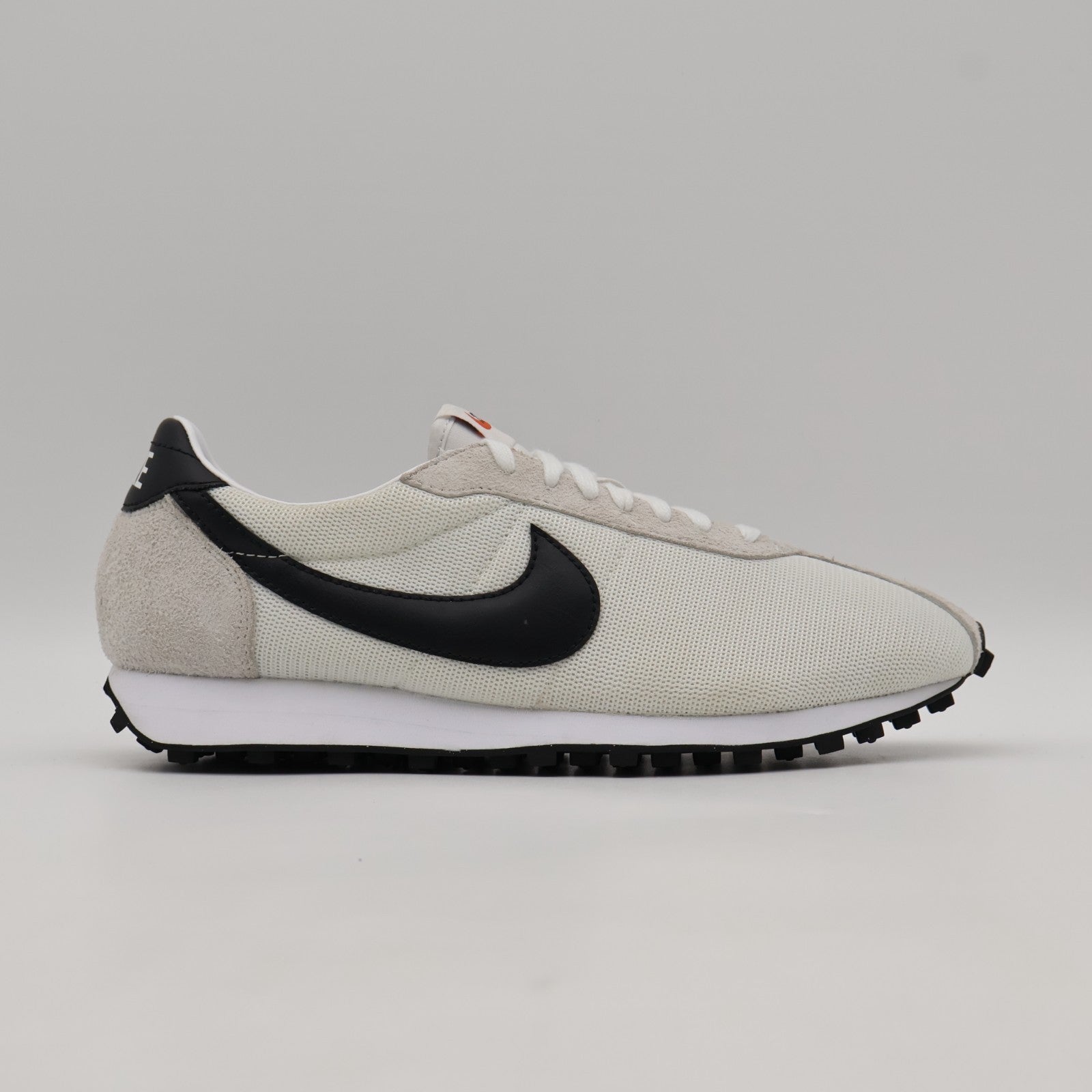 HJ4687-101 Nike LD-1000 Summit White Black White (Men's)