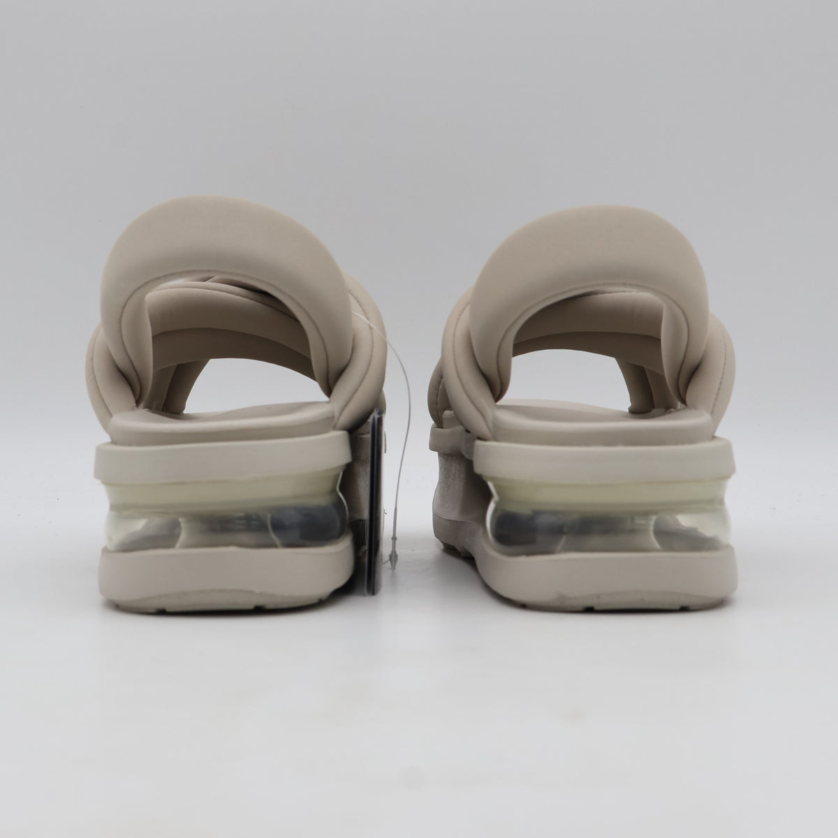 IH2052-299 Nike Women's Air Max Isla Cream 2 (Women's)