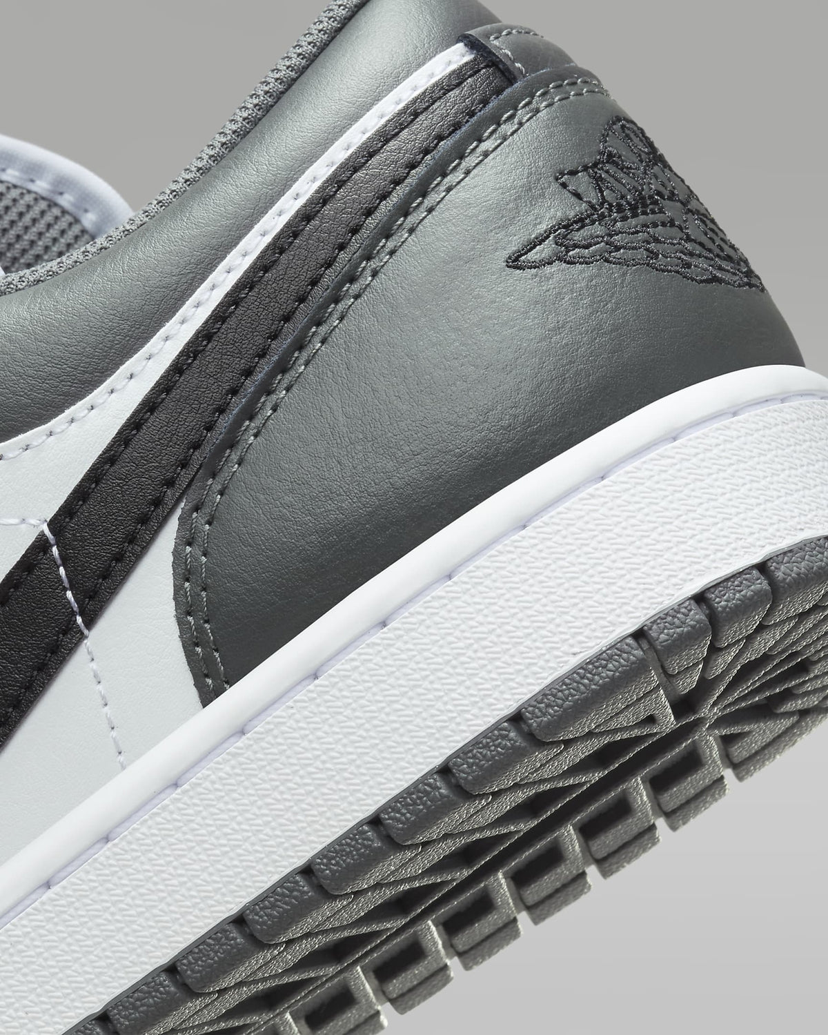 553558-152 Nike Air Jordan 1 Low Grey White Black (Men's)