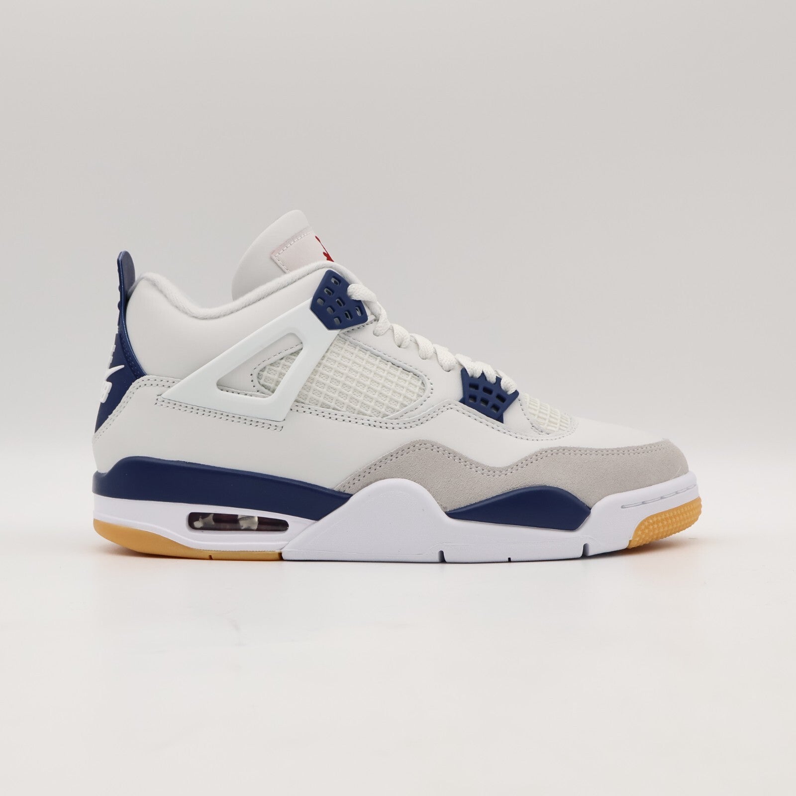 DR5415-100 Nike SB Air Jordan 4 Retro SP Summit White Navy (Men's)