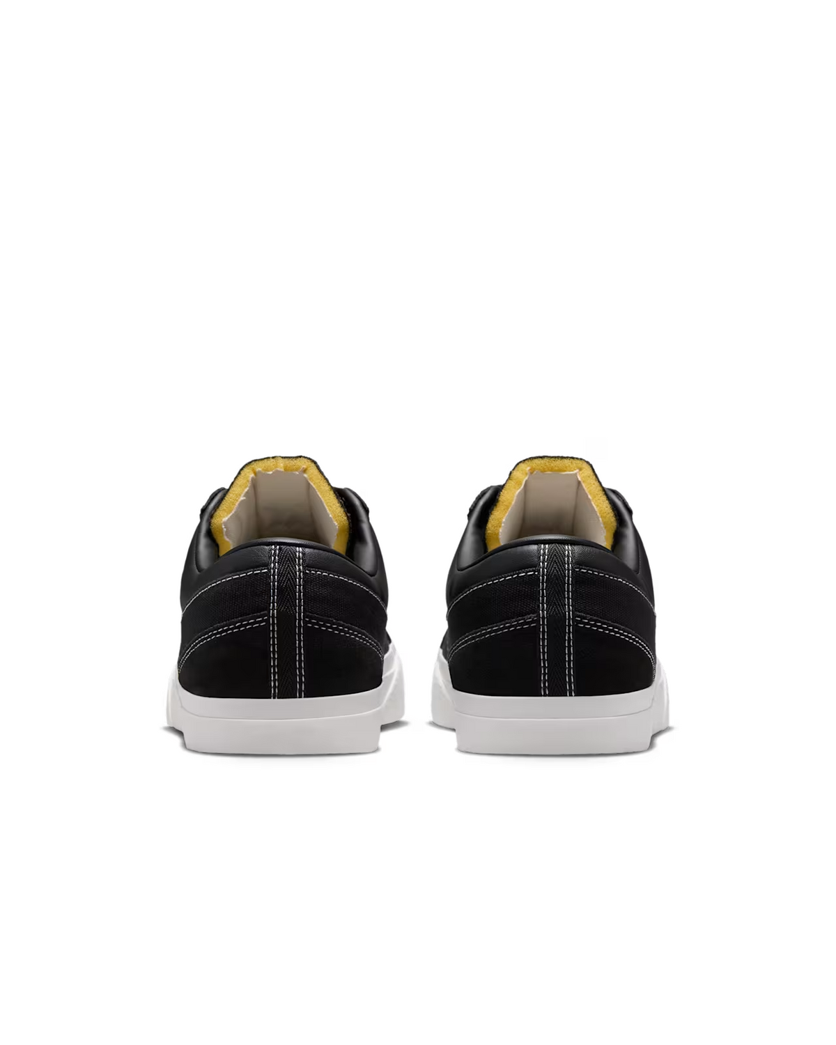 IM2523-001 NIKE BLAZY (Men's)