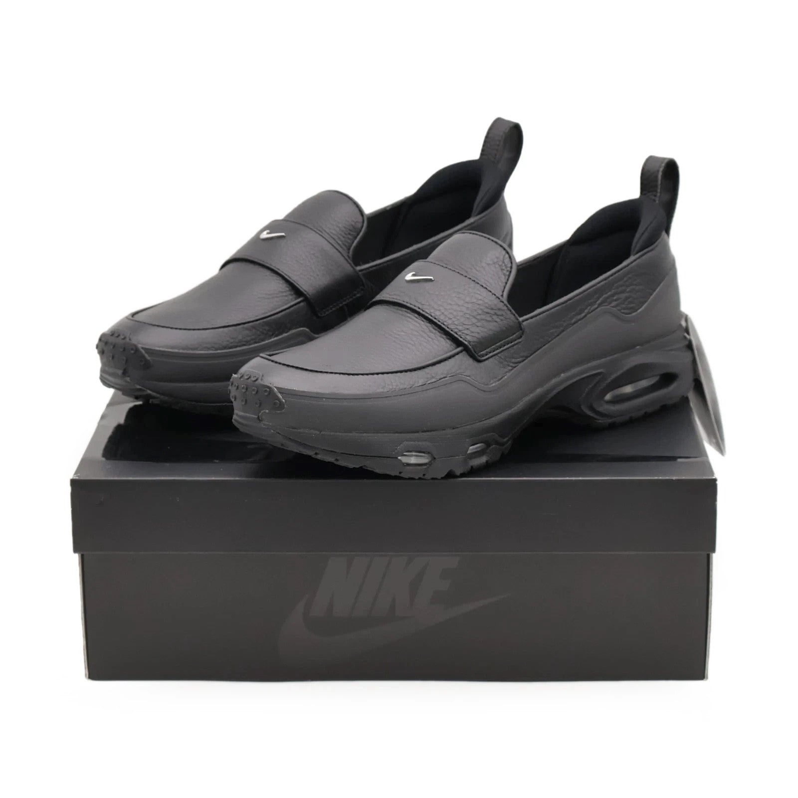 HJ4400-002 SWDC Nike  Air Max Phenomena Black Metallic Silver (Women's)