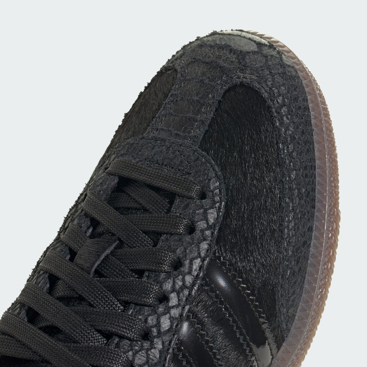 IH9149 adidas Originals Samba OG Core Black Core Black Off White (Women's)