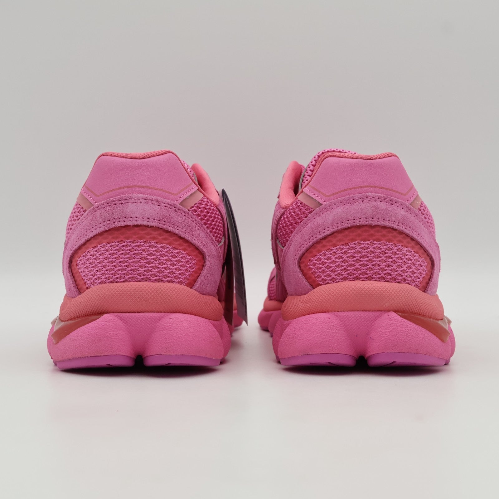 1183C478-700  Onitsuka Tiger Tigrun Dragon Fruit (Men's)