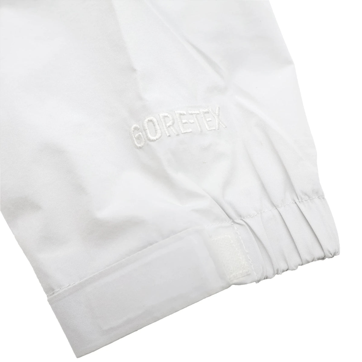 Supreme Umbro GORE-TEX Hooded Jacket White