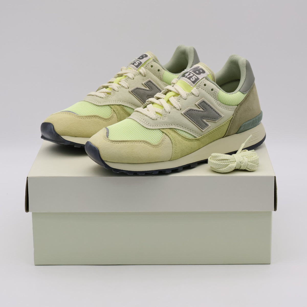 U475AR AURALEE New Balance 475 Vintage Yellow (Men's)