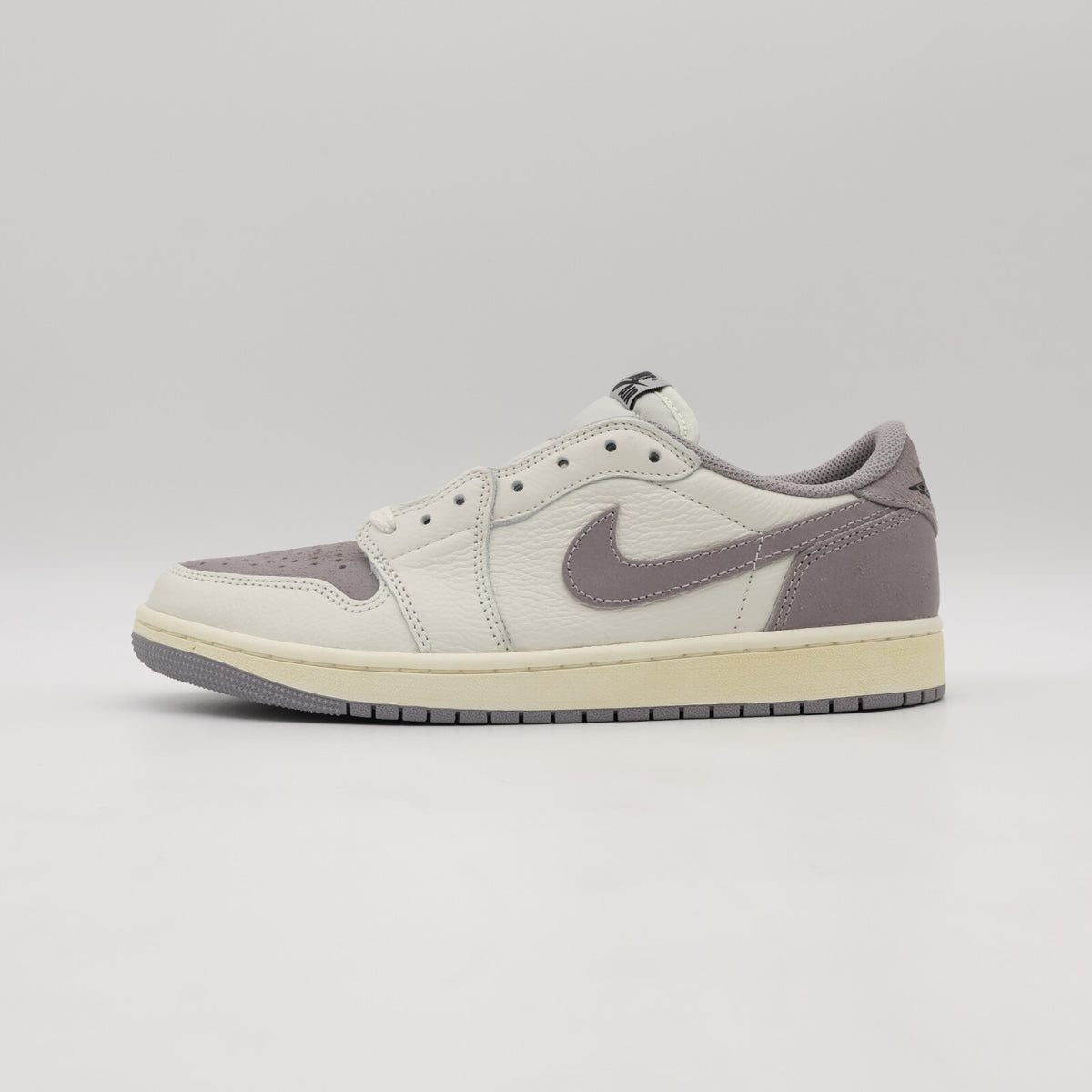 CZ0790-101 Nike Air Jordan 1 Retro Low OG Atmosphere Grey Sail Black (Men's)