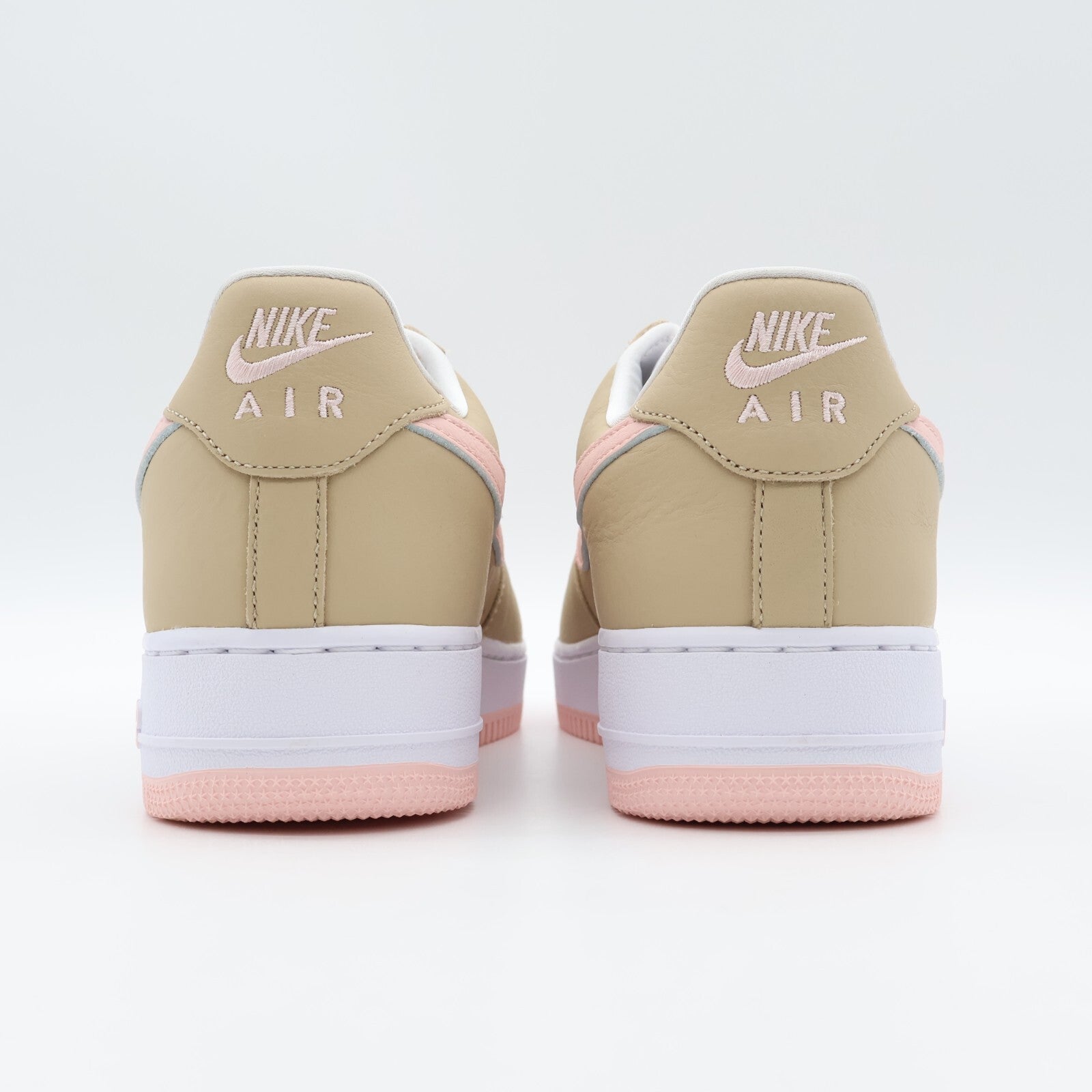 845053-201 Nike Air Force 1 Low Retro Linen Atmosphere True White Pink (Men's)