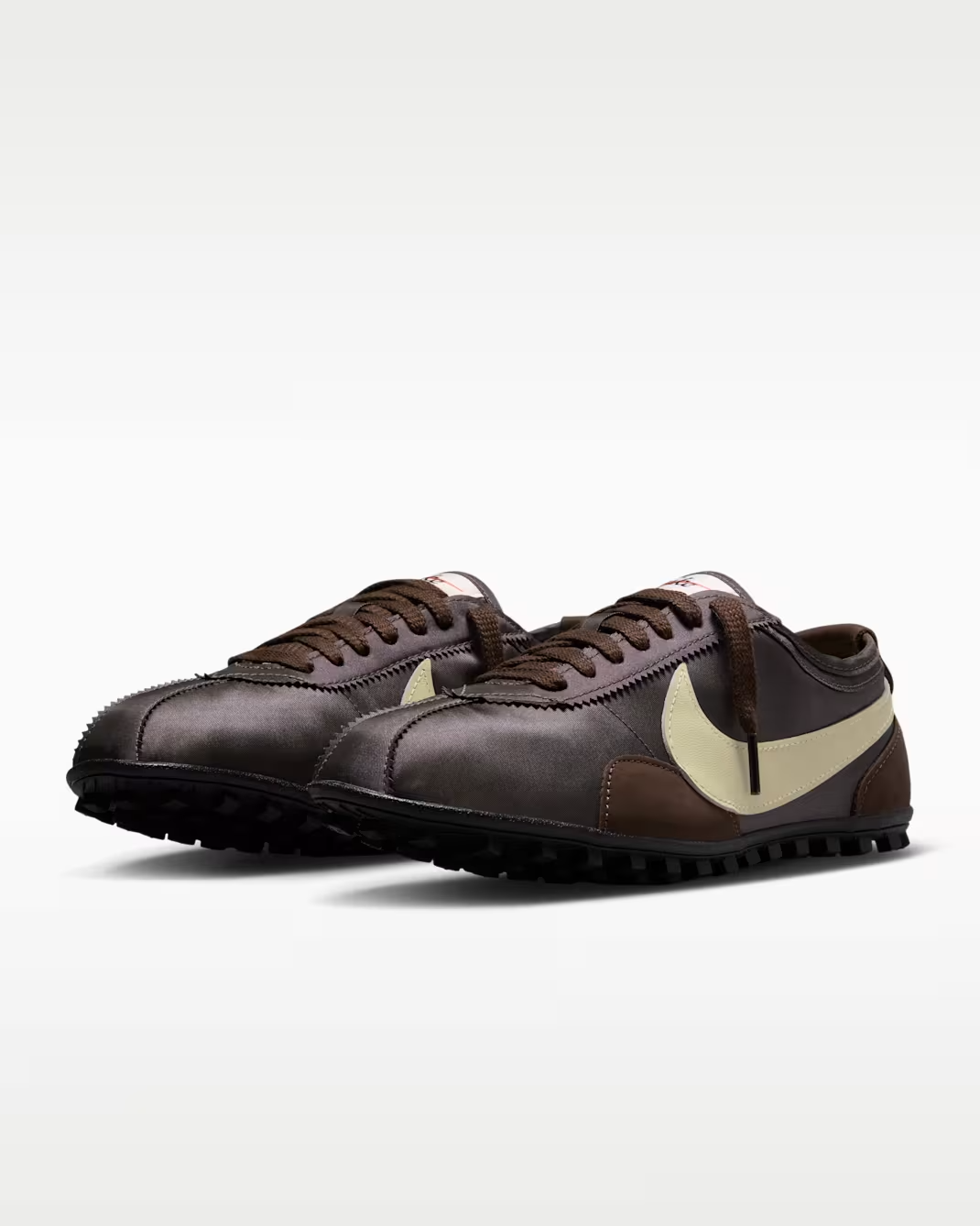 IW0955-201 Nike Moon Shoe OG "Baroque Brown/Black/Cashmere" (Women's)