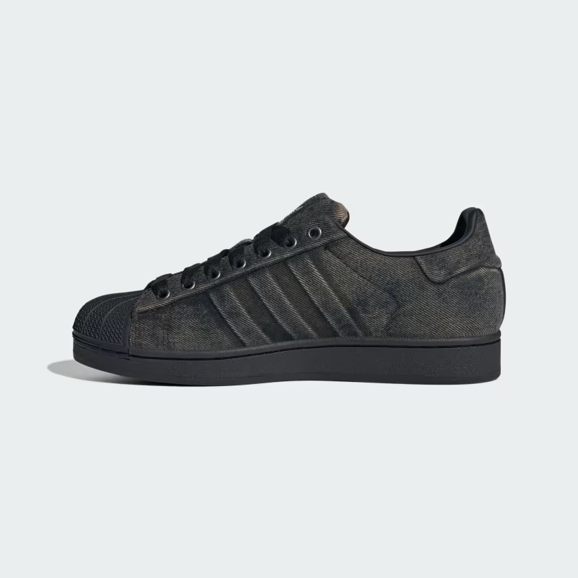 JQ3240 adidas Originals Superstar 82 Black Supplier Colour Core Black (Men's)