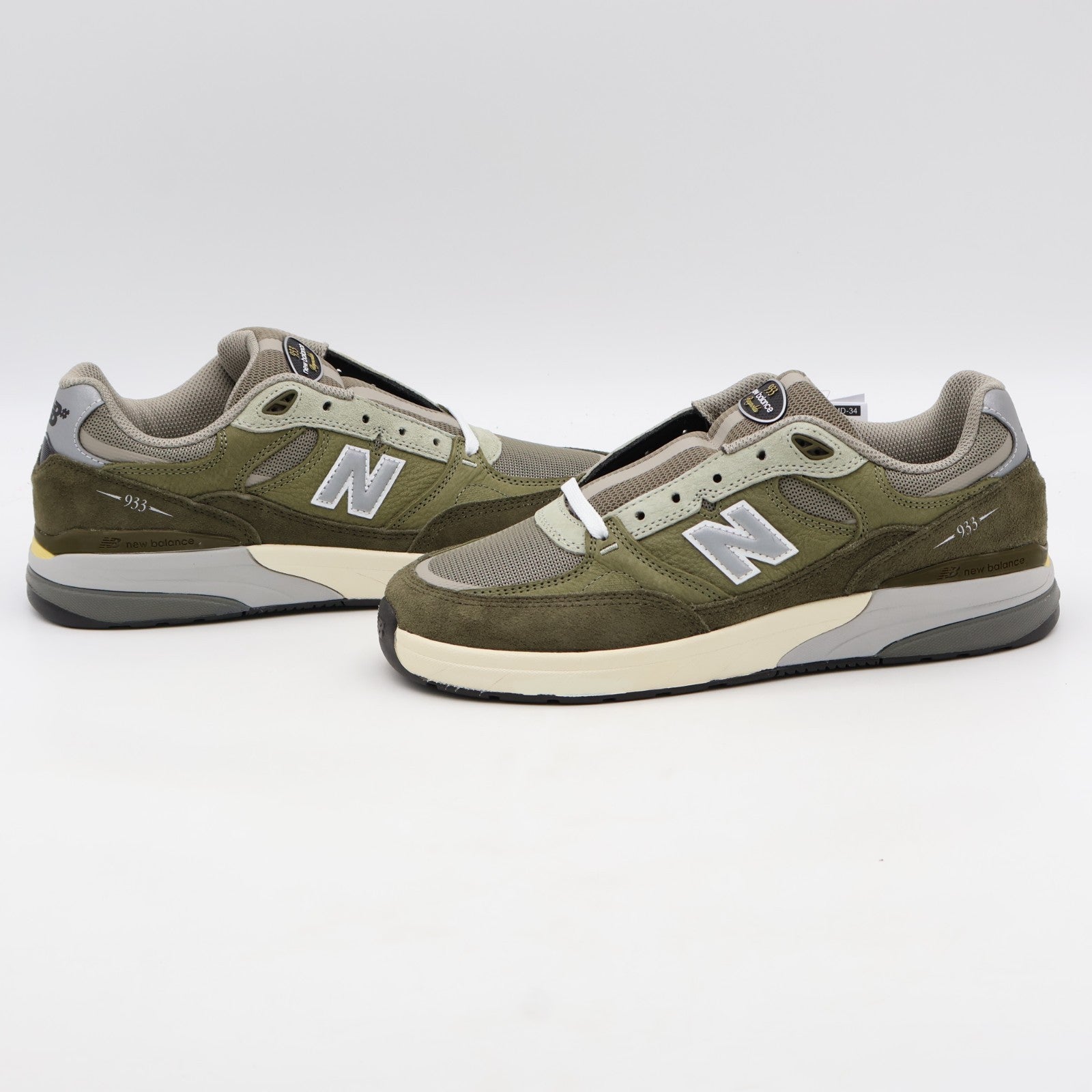 NM933JKL Andrew Reynolds Ã New Balance Numeric 933 Olive Olive (Men's)