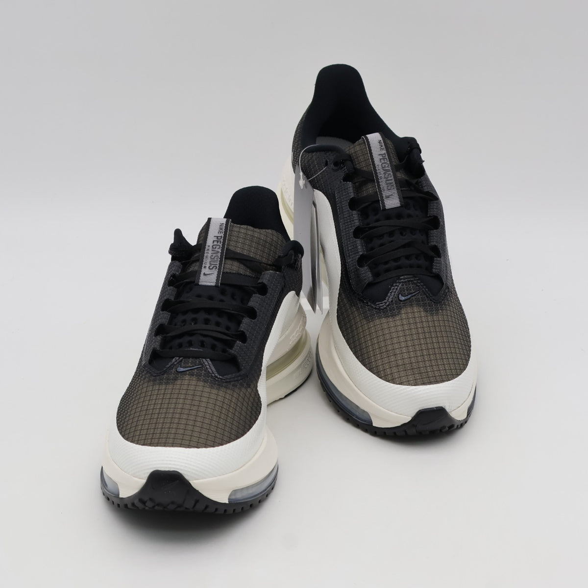 IR2166-001 Nike Pegasus Premium "Black/Sail" (Men's)