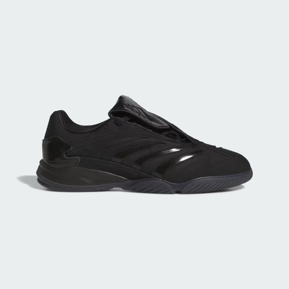 HP4953 adidas Predator Sala x Metalwood (Men's)