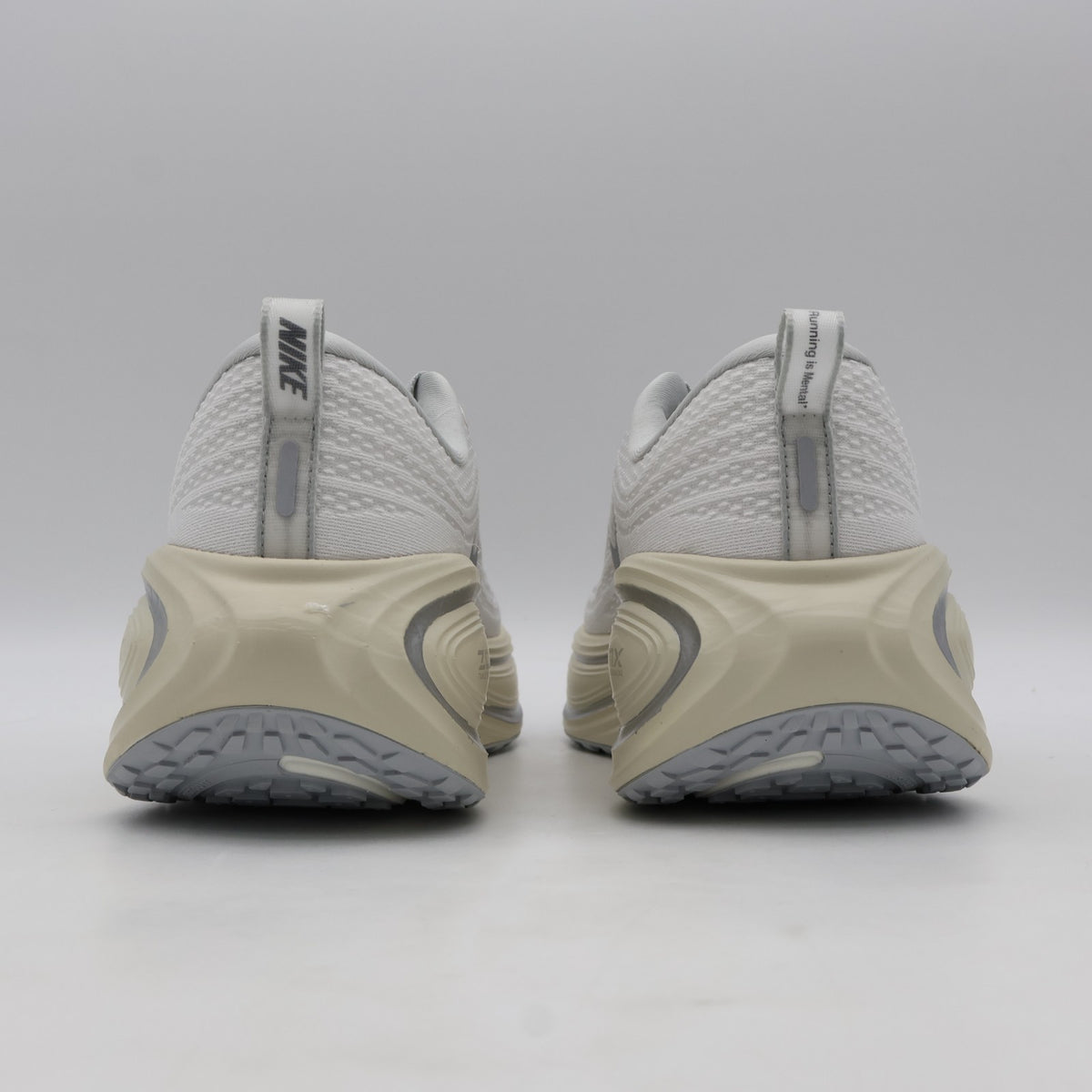IQ0308-094 Nike Vomero Plus Platinum Tint Reflect Silver (Men's)