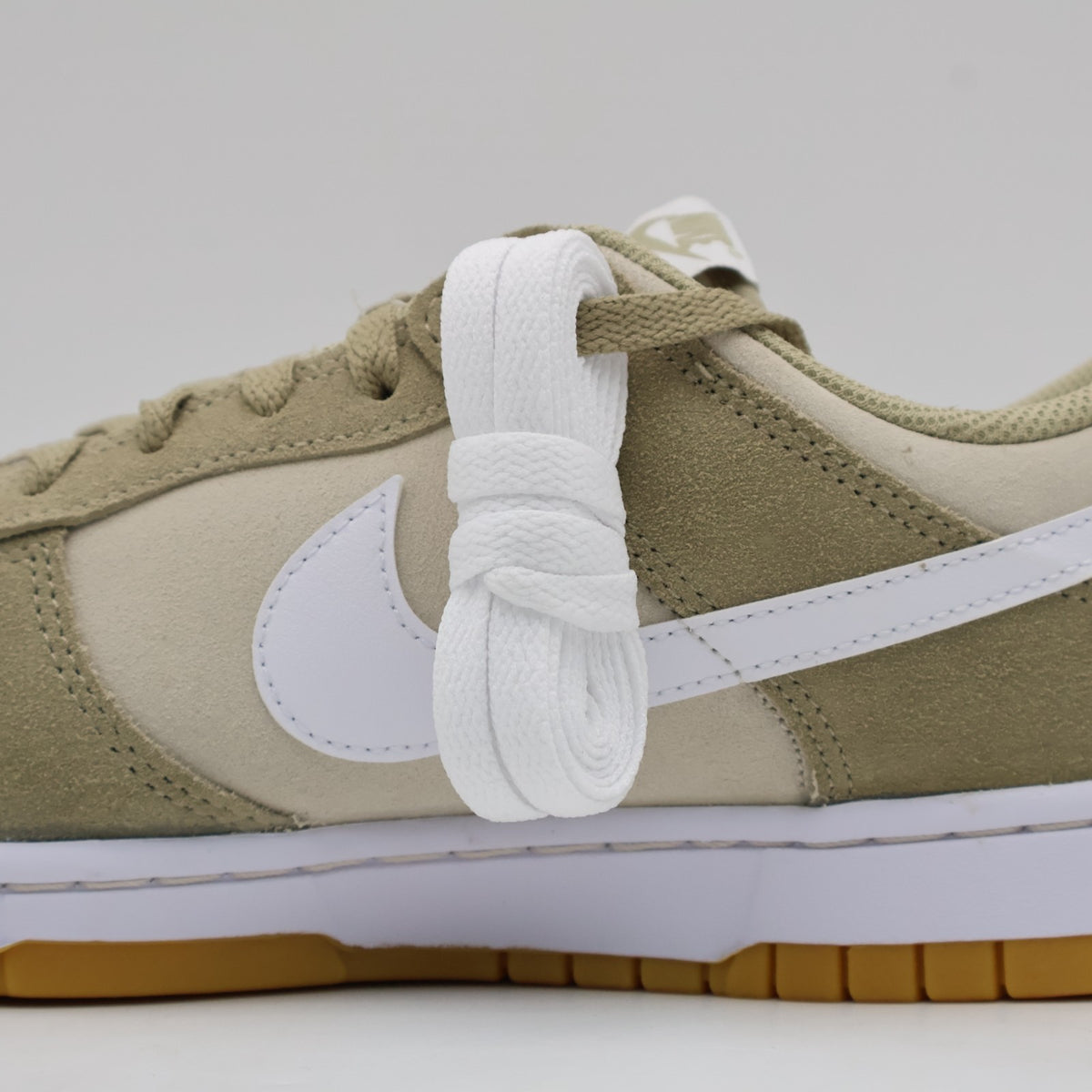 HQ1931-100 Nike Dunk Low Retro SE Pale Ivory Light Orewood Brown (Men's)