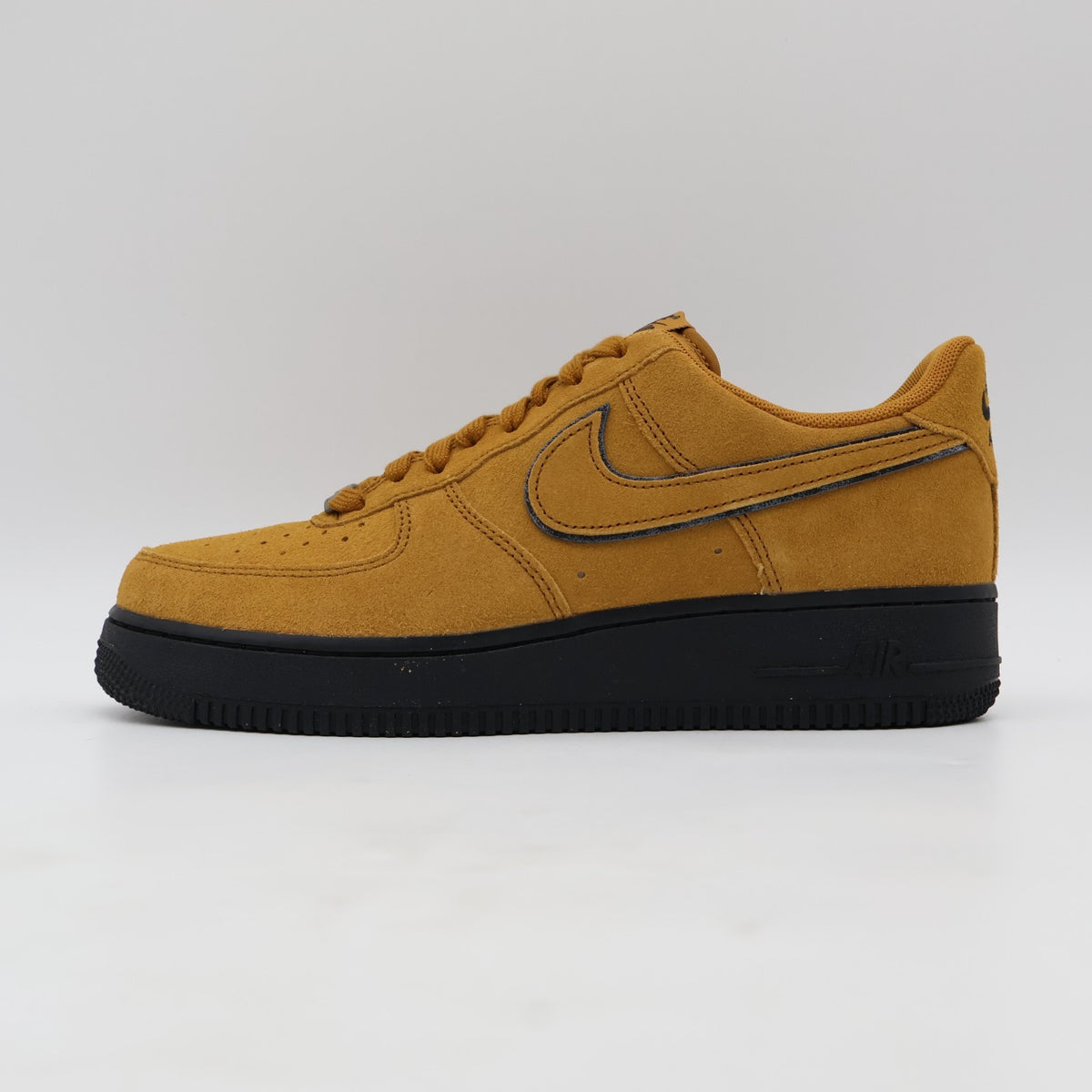 HQ1966-700 Nike Air Force 1 Low Suede Desert Ochre Black (Men's)