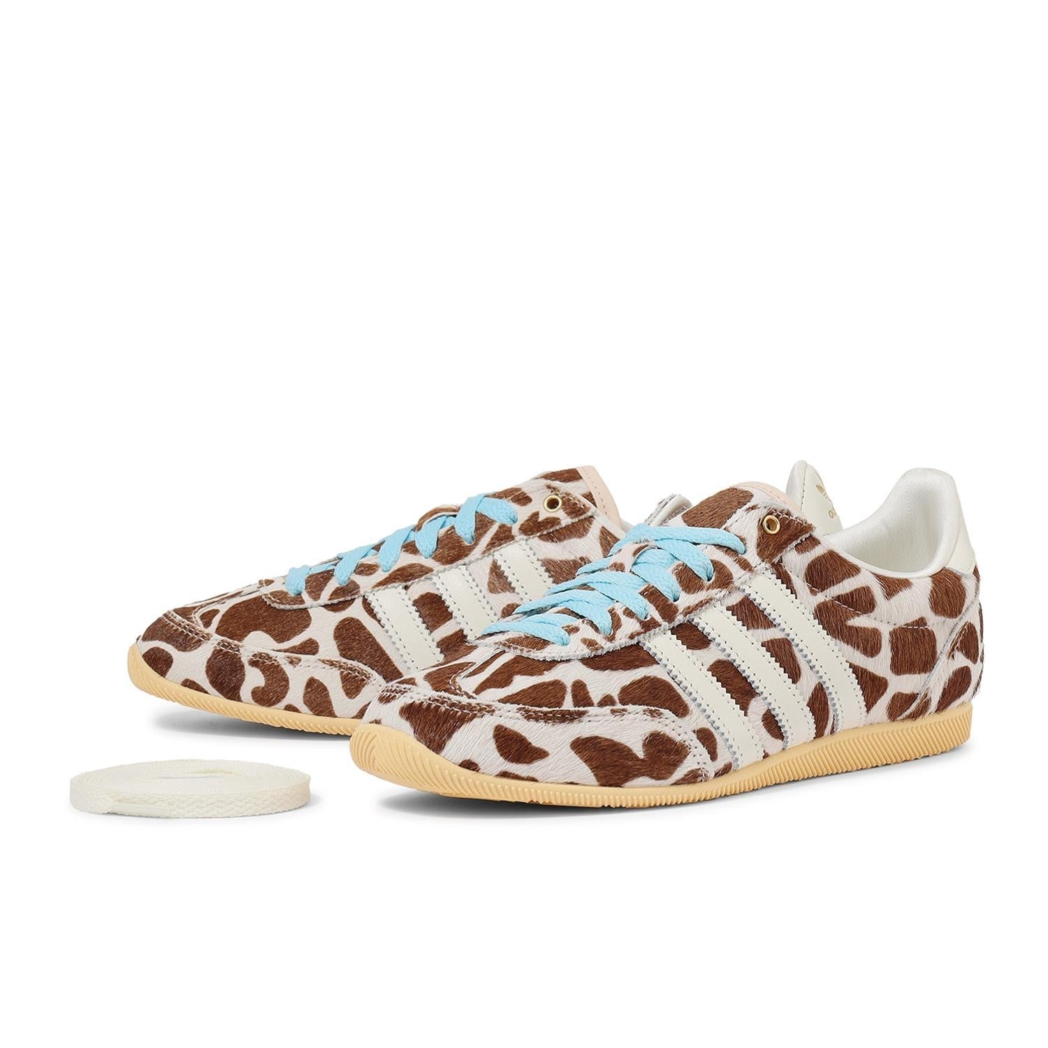 KI6688 adidas JAPAN W CRLI IVORY ORGTIN (Women's)