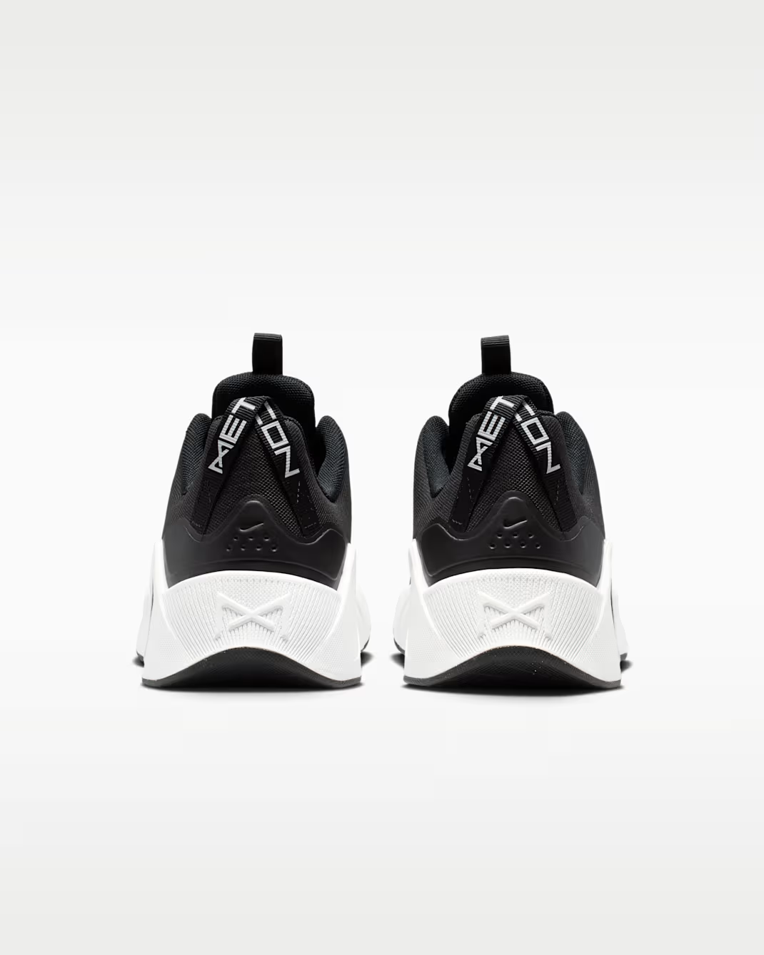 II7406-002 Nike Women's Free Metcon 7 "Black/White"