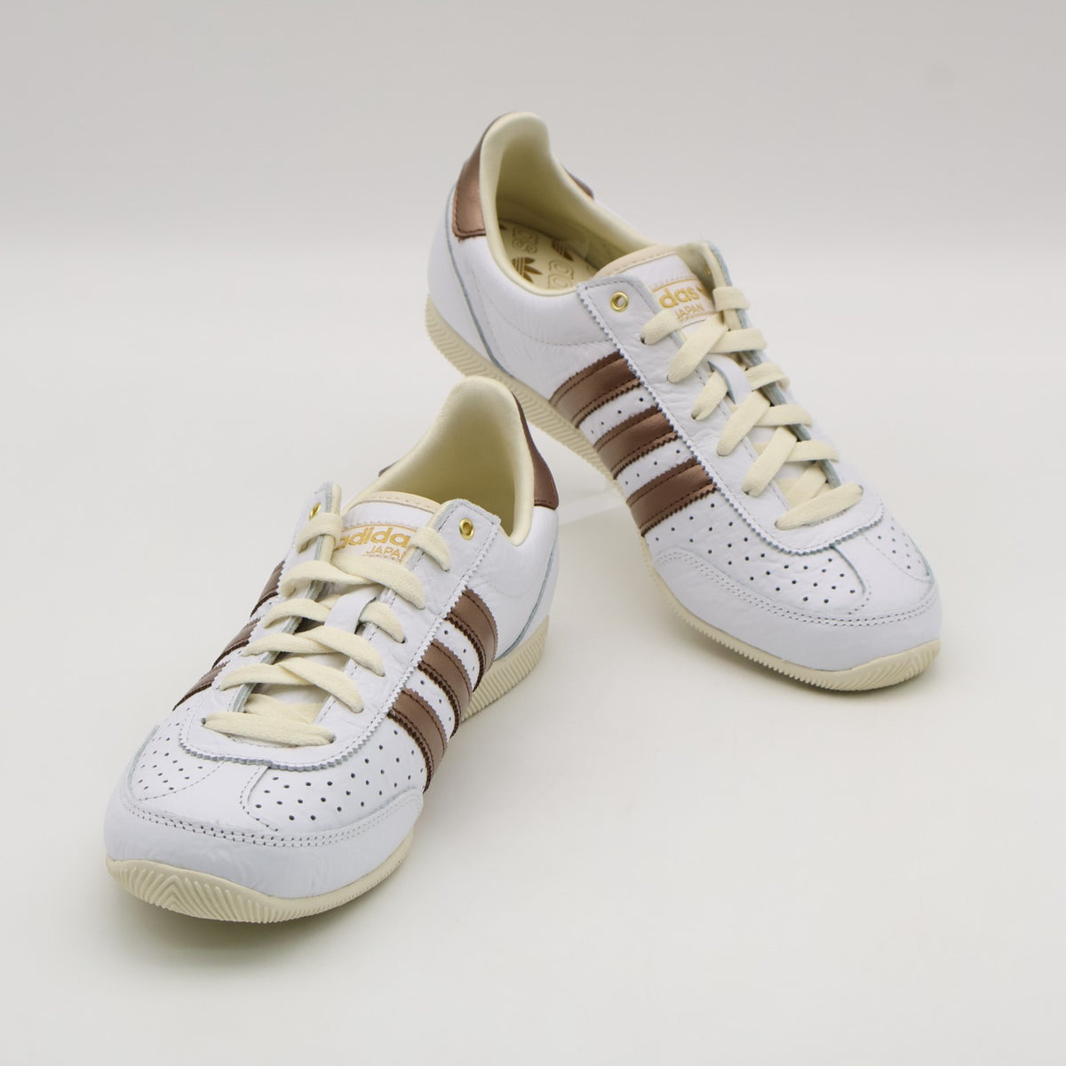 JQ9025 adidas Originals  Japan Cloud White Preloved Brown (Women's)
