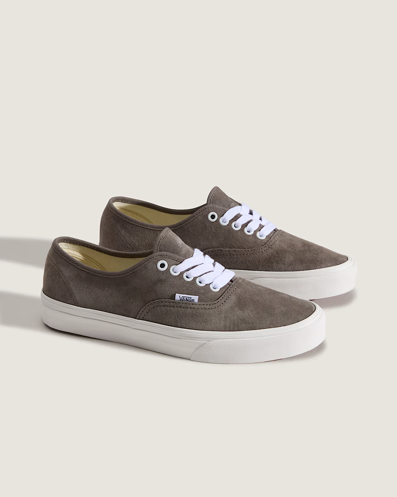 VN000D7Y9JC Vans Authentic Pig Suede Bungee Cord (Men's)