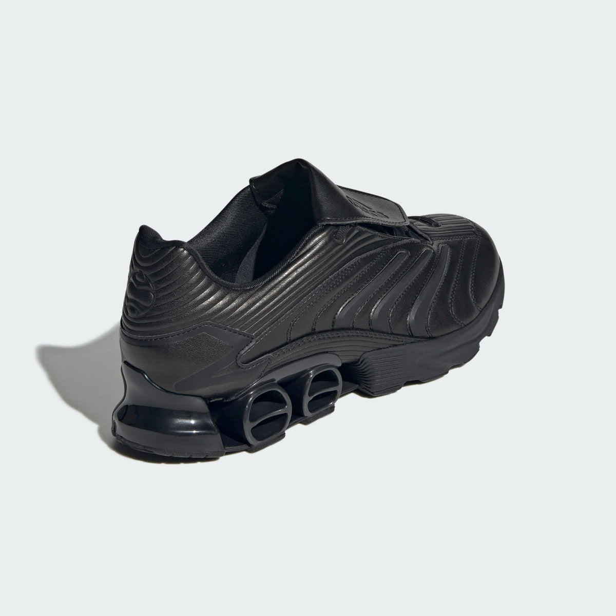 JR5567 adidas Predator Megaride Core Black (Men's)