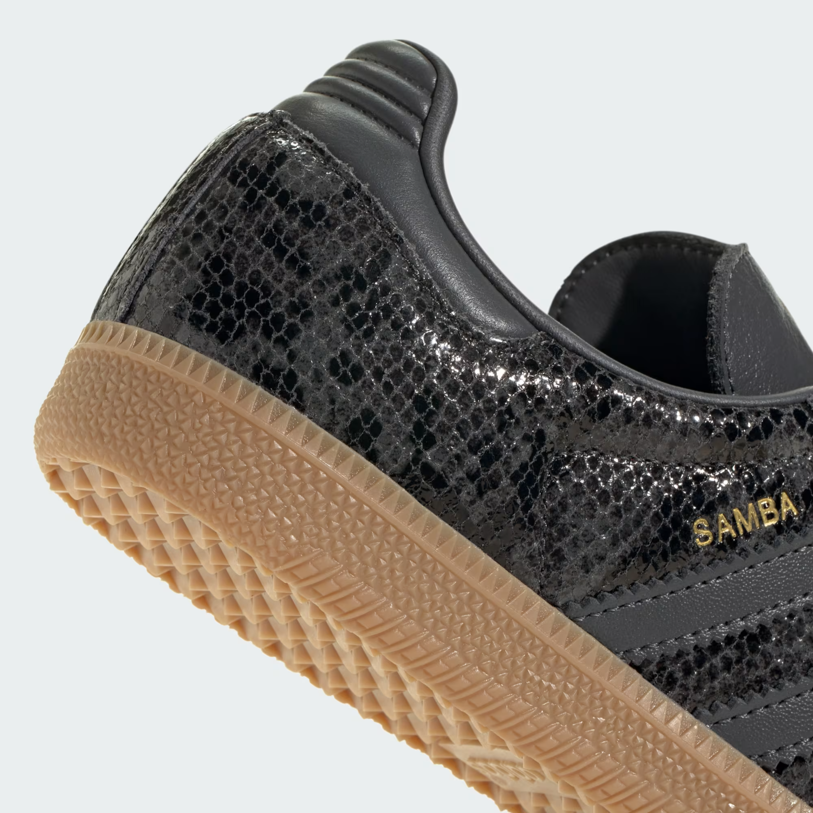 JQ3532 adidas Originals Samba OG Snakeskin Core Black Grey Six Gum (Men's)